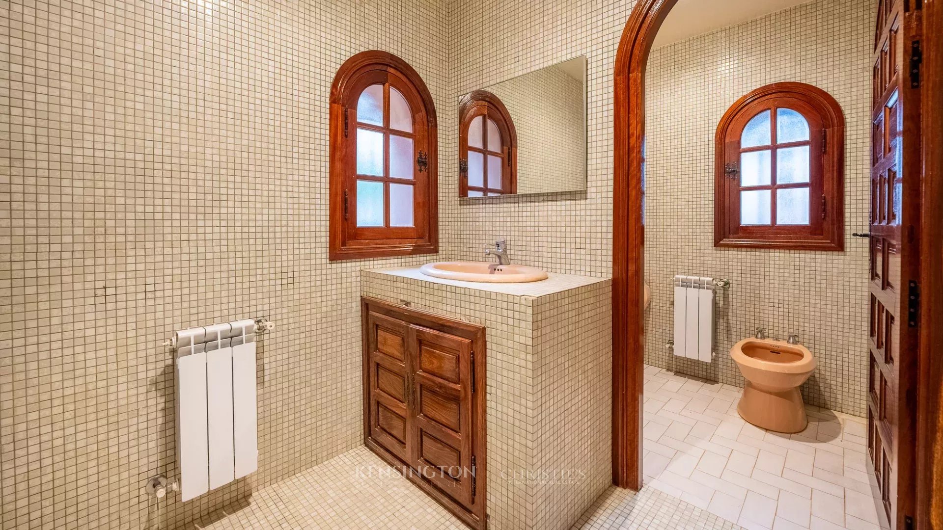 4 Bedroom Villa/Townhouse's Image 34