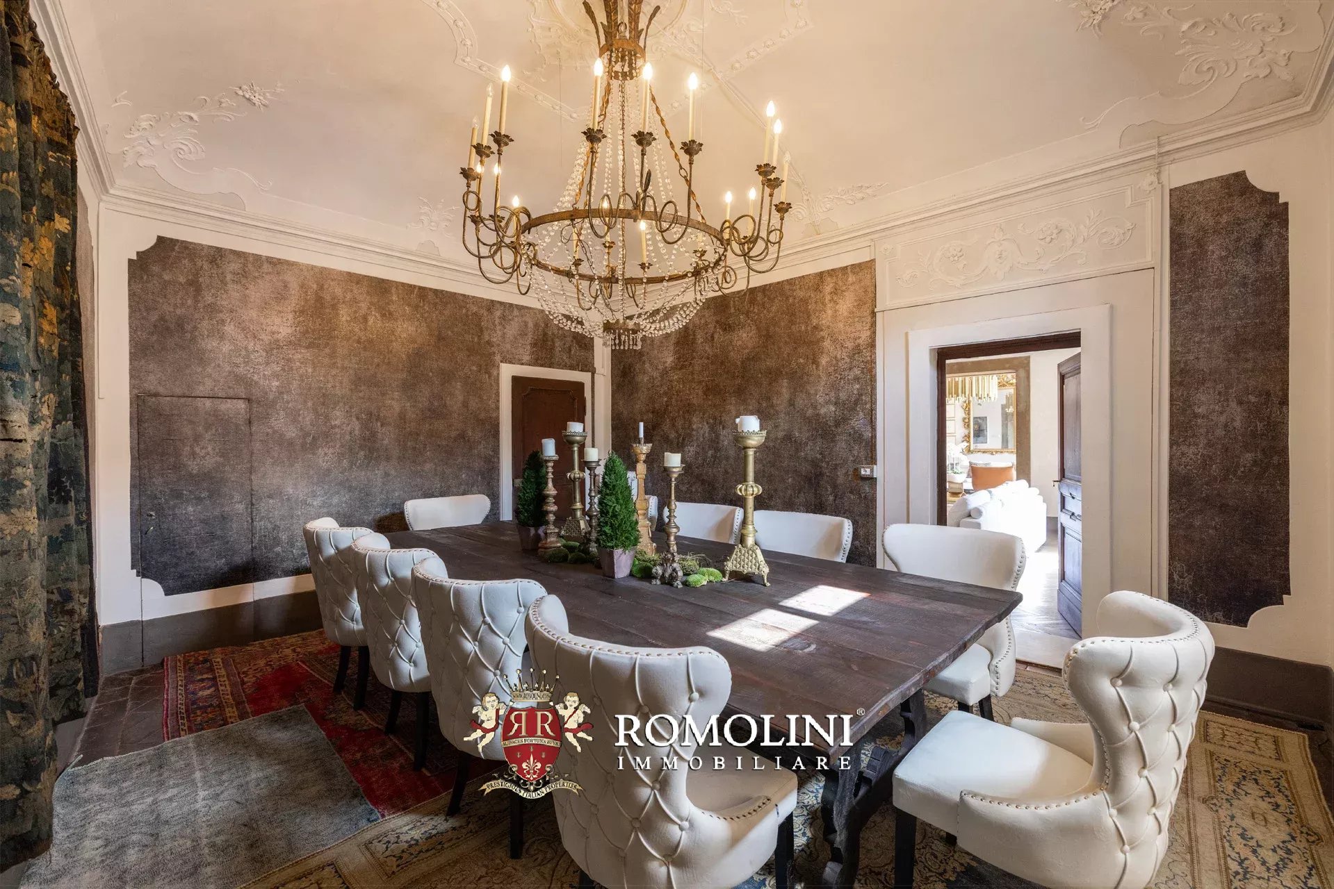 4 Bedroom Villa/Townhouse's Image 37