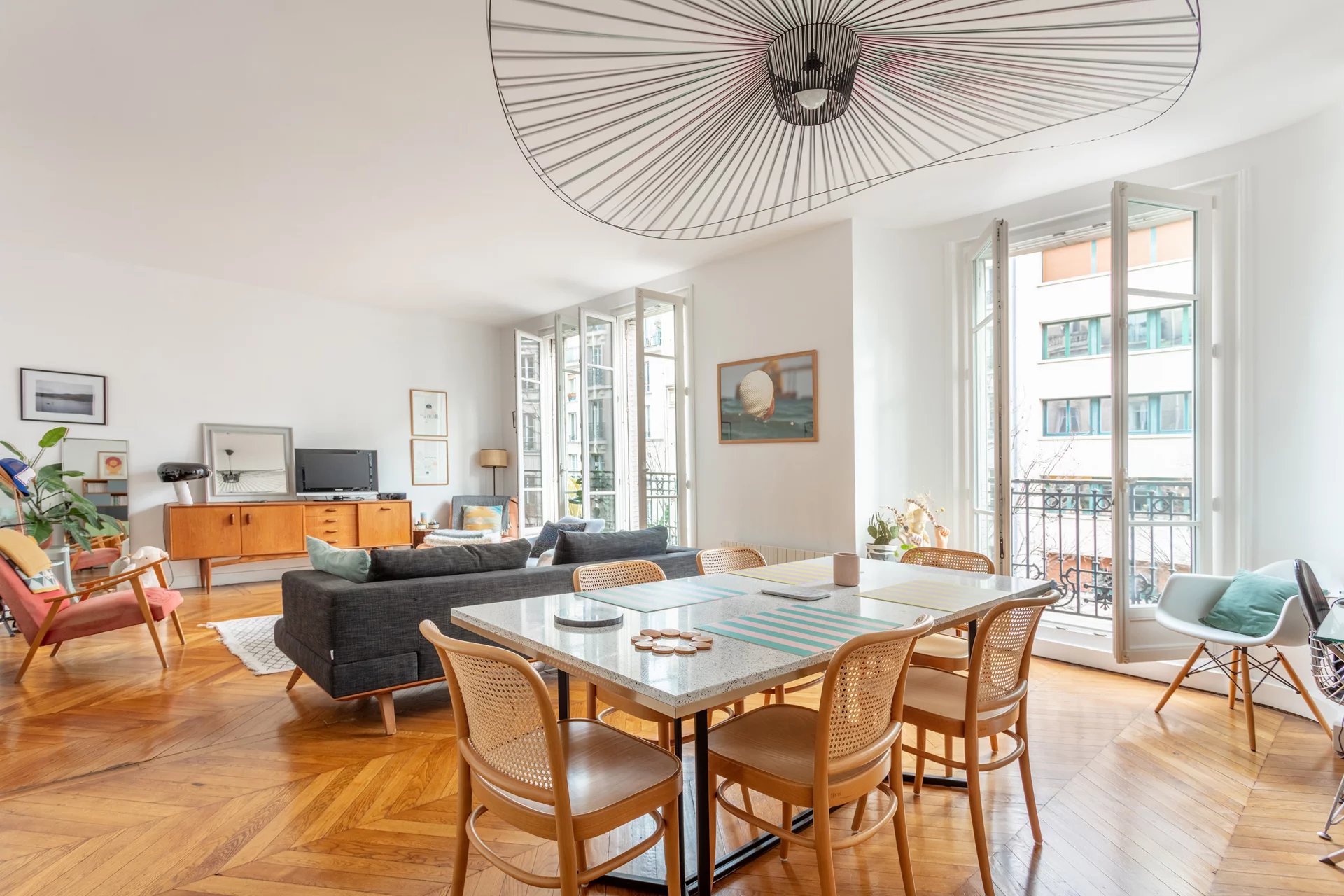 Charme classique et balcon