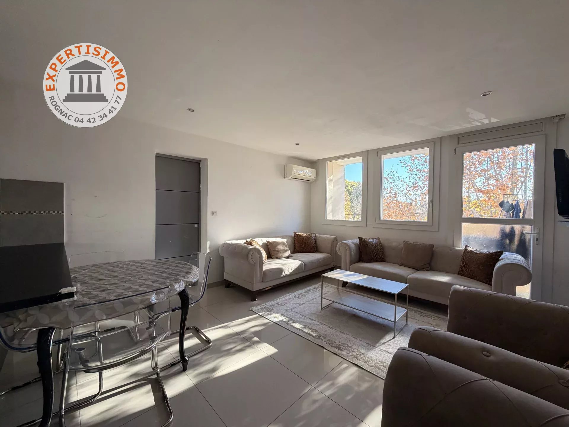 Agence immobilière de 