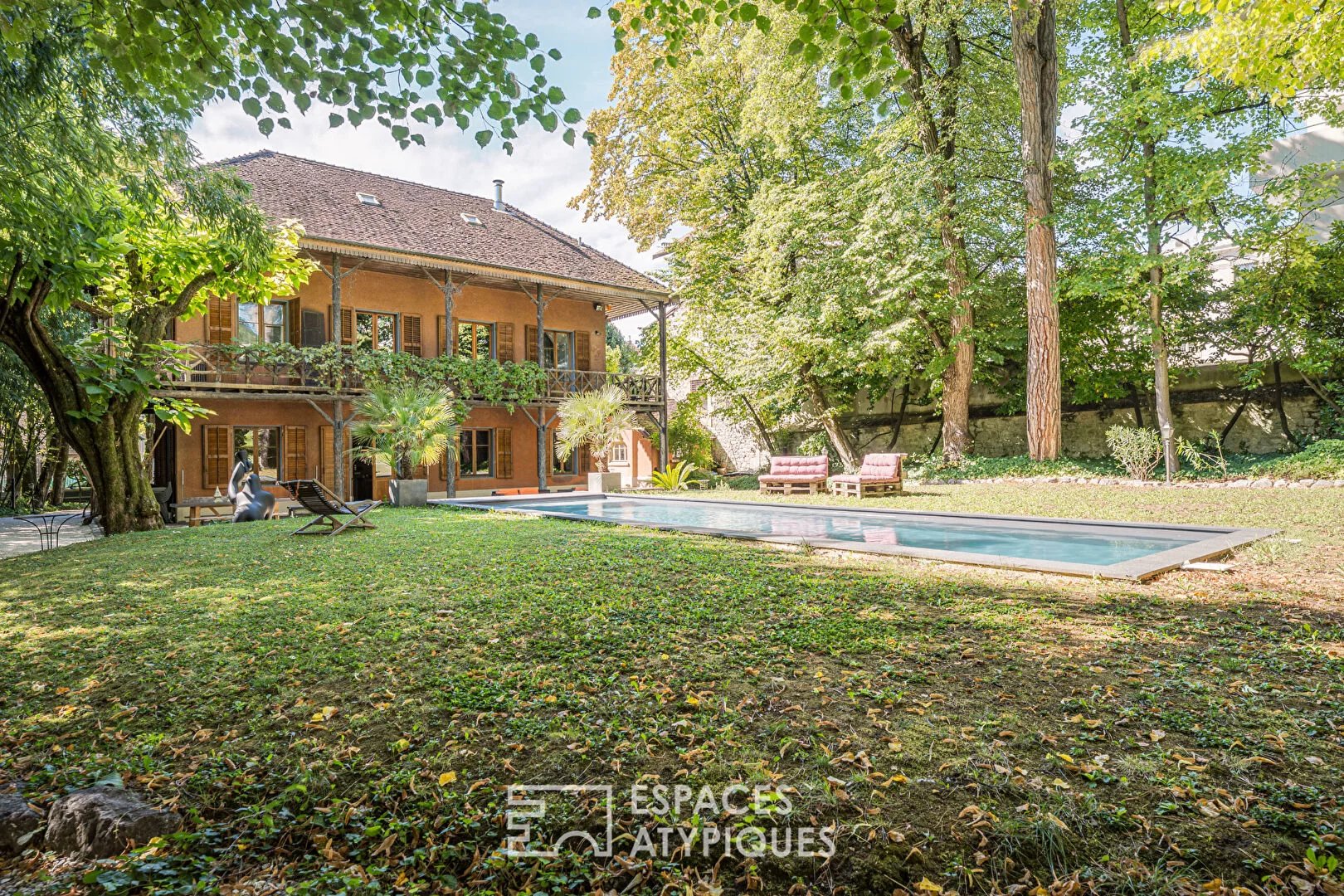 Villa historique d'exception en centre-ville