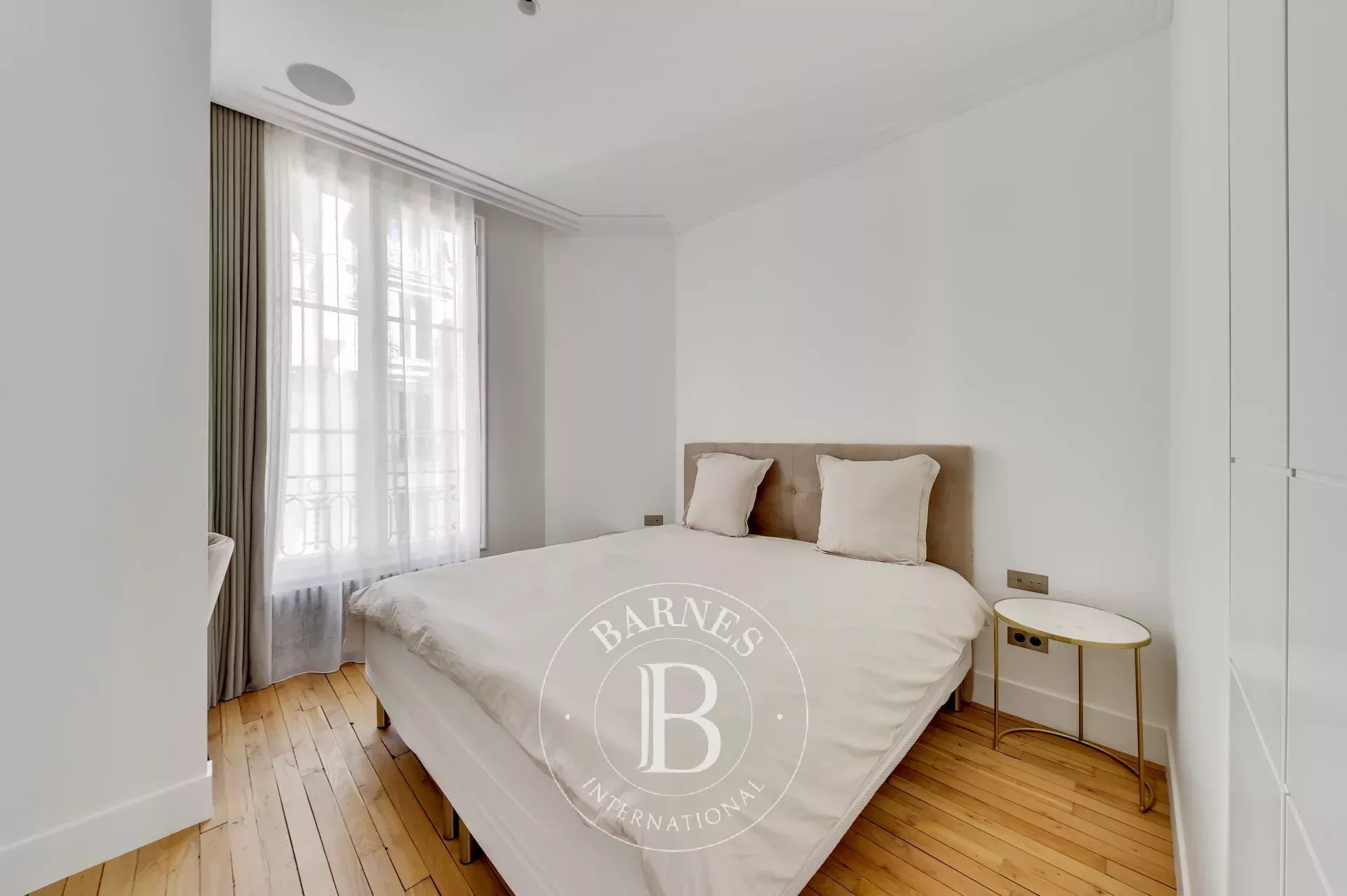 Daire Paris 7ème - picture 9