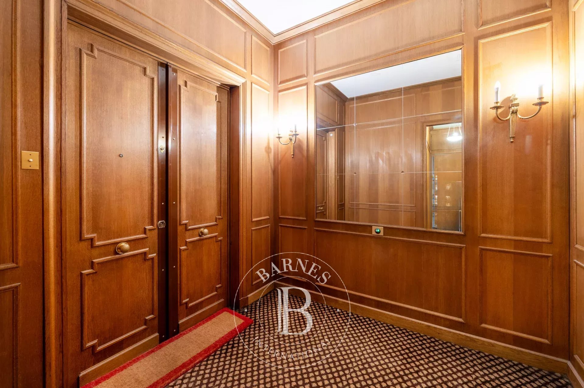 Квартира Neuilly-sur-Seine