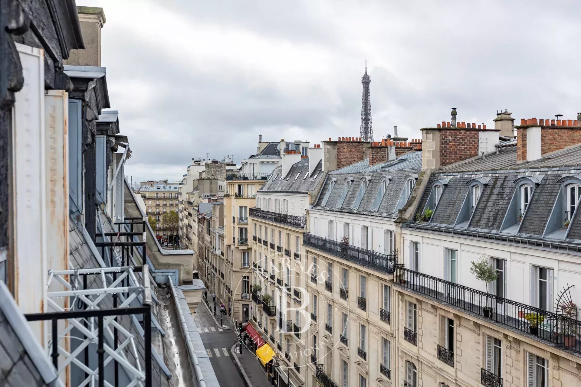Paris 16 - Delightful family duplex - Top floors - picture 14