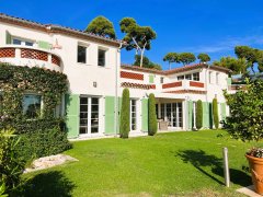 Elegant property with sea view Antibes — photo 6 of 7
