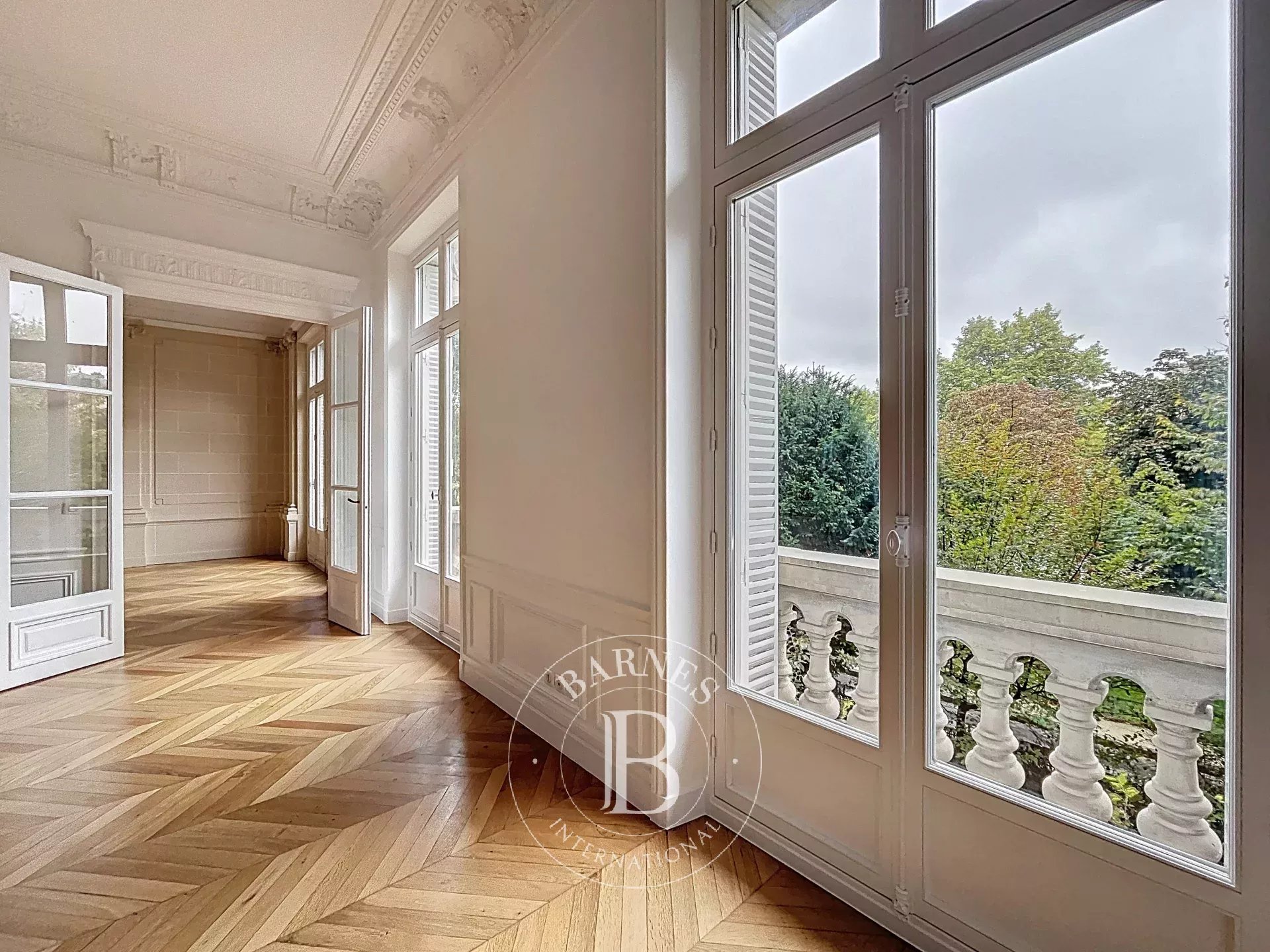 The BARNES rental department... - picture 3