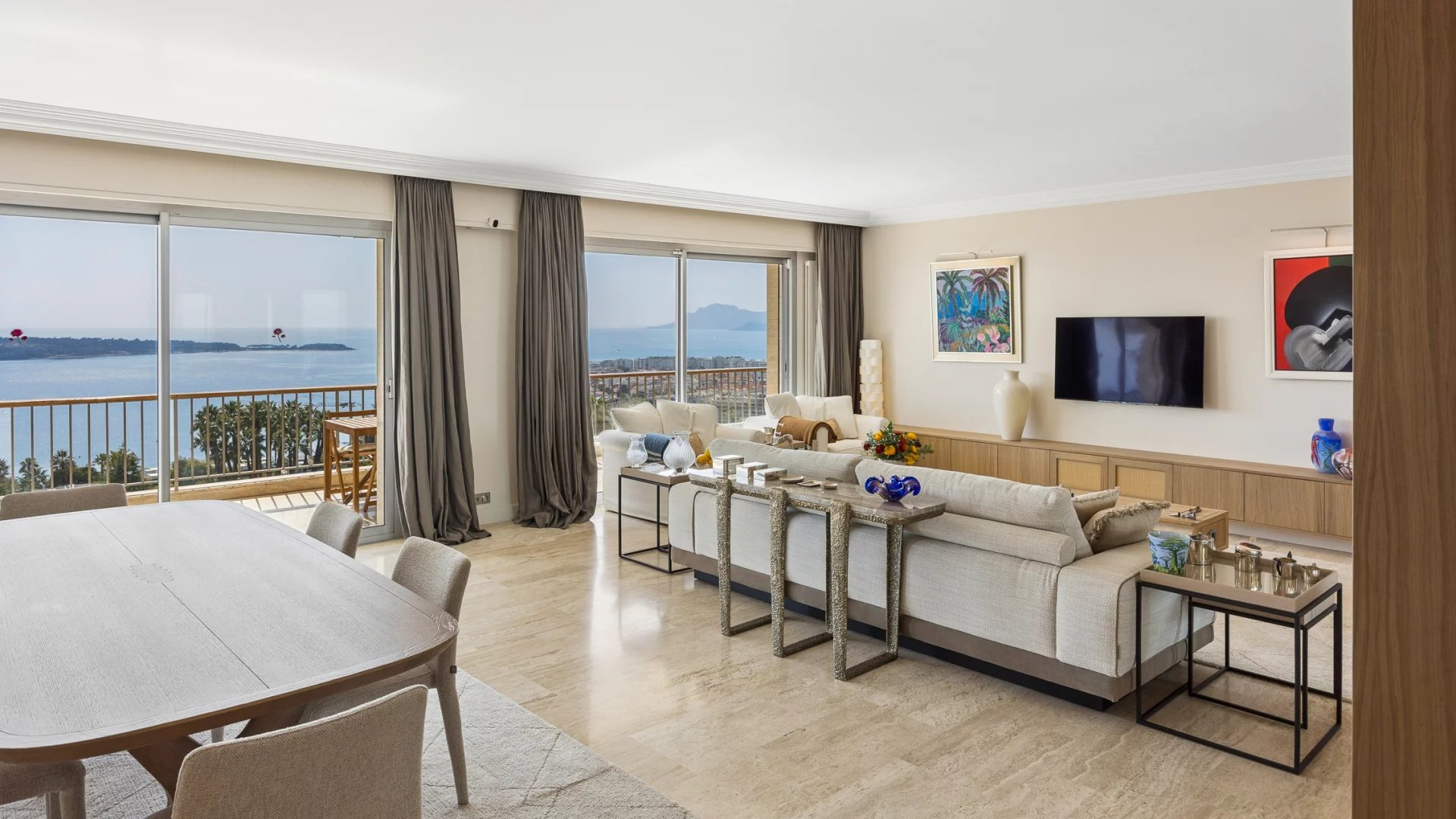 EExceptional Apartment in a prestigious Résidence