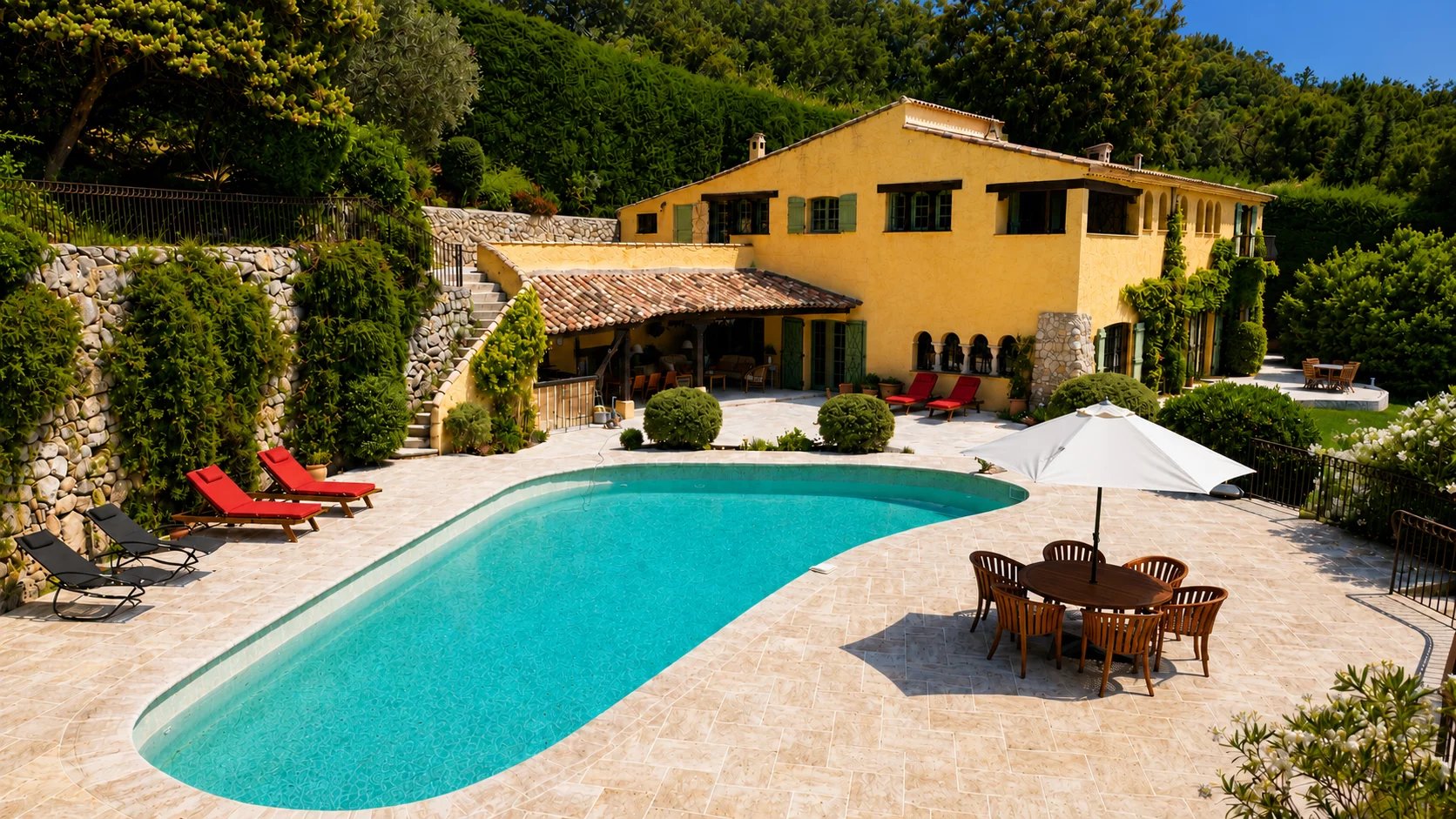 Image of Villa - 6 Bedrooms for Sale in Alpes-Maritimes-Vence-France, Image 4