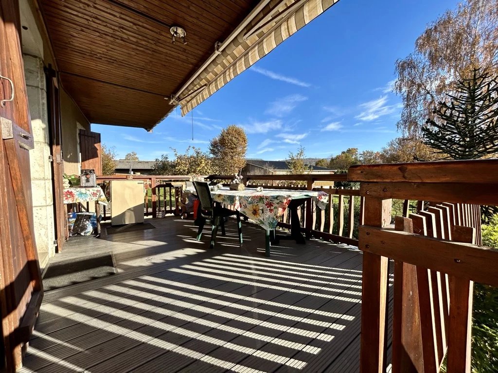 Sales, Maison de 151 m2