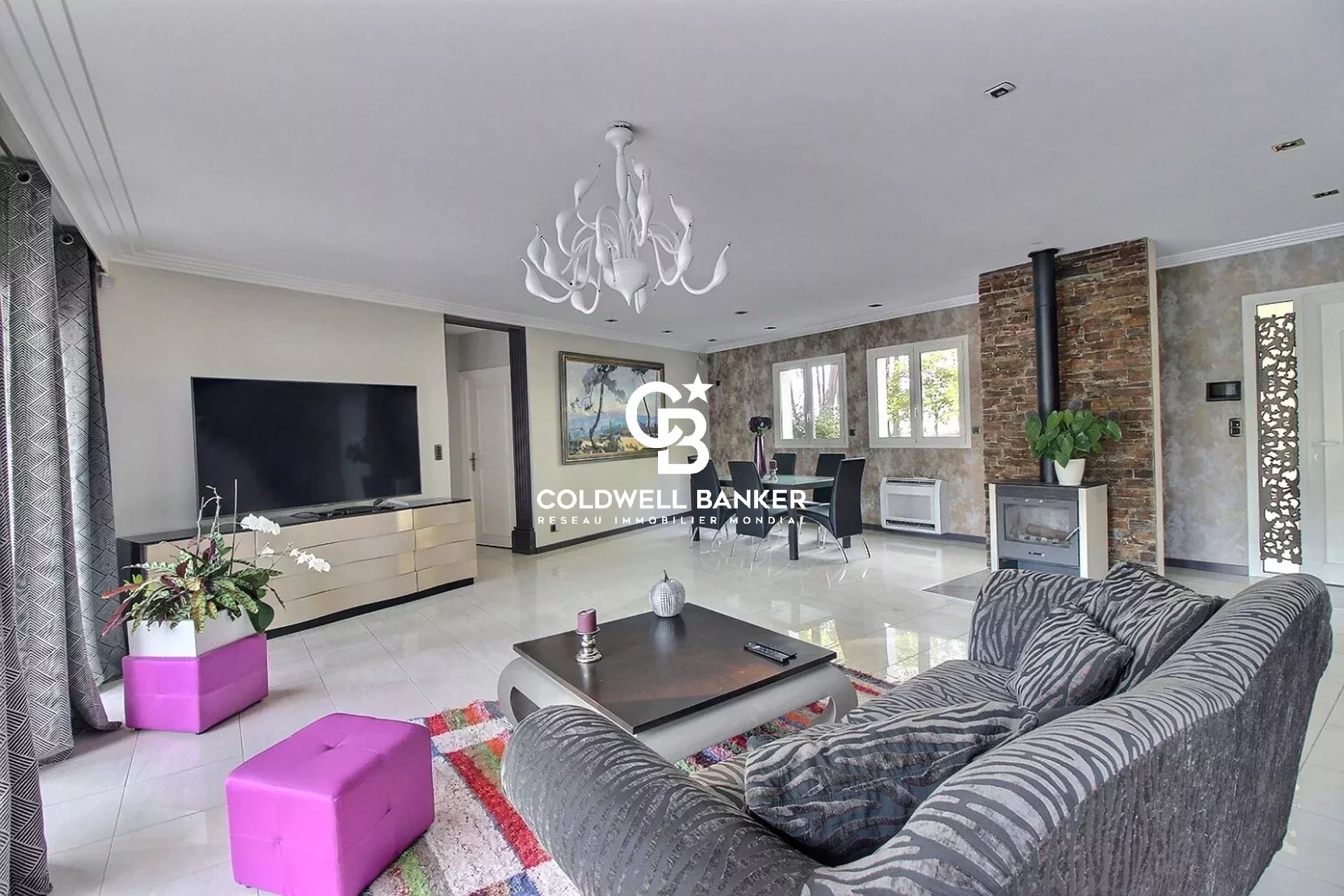 Agence immobilière de Silver Coast Int. Realty