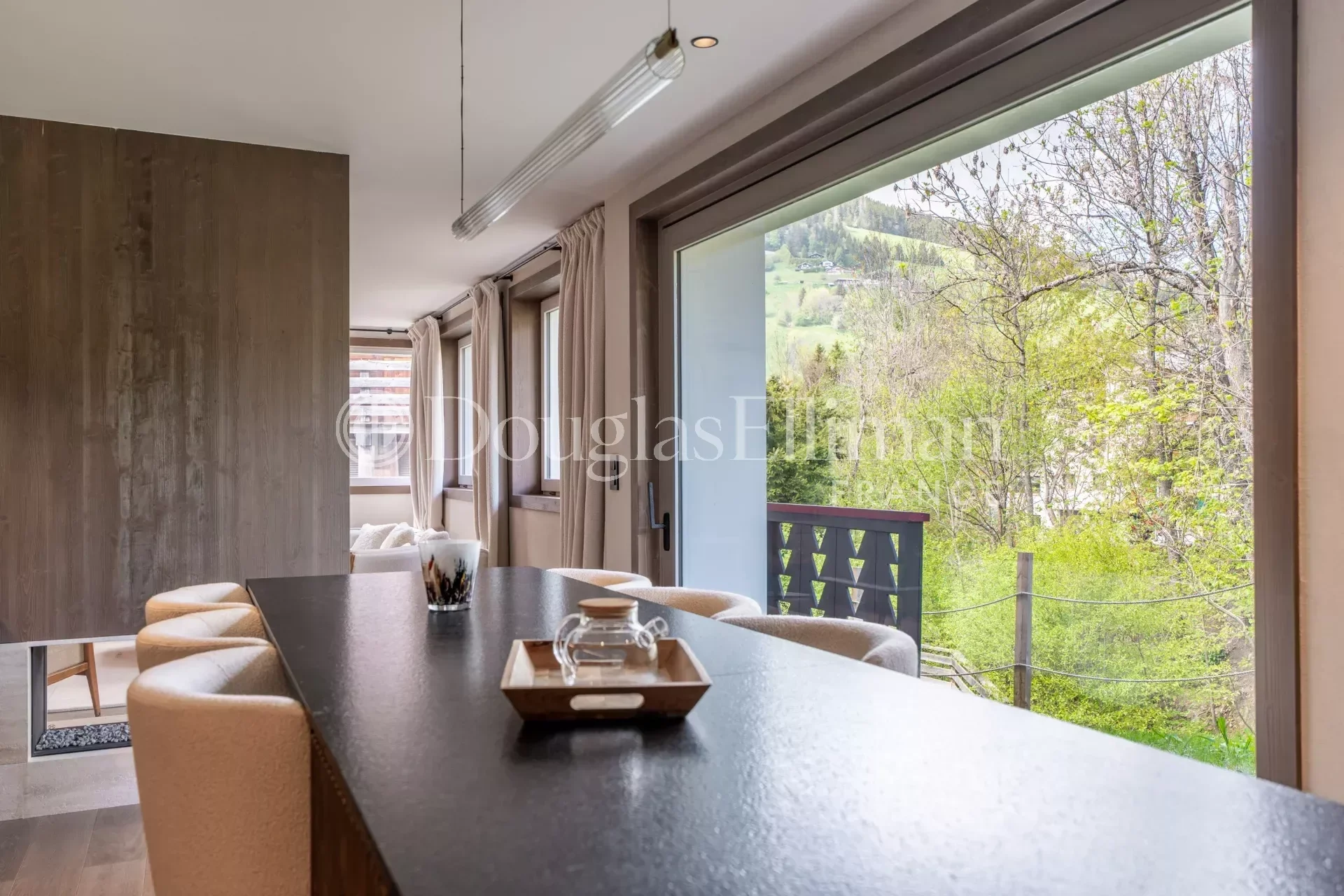MEGEVE – Un chalet  d&rsquo;exception au coeur des Alpes - Image nᵒ2