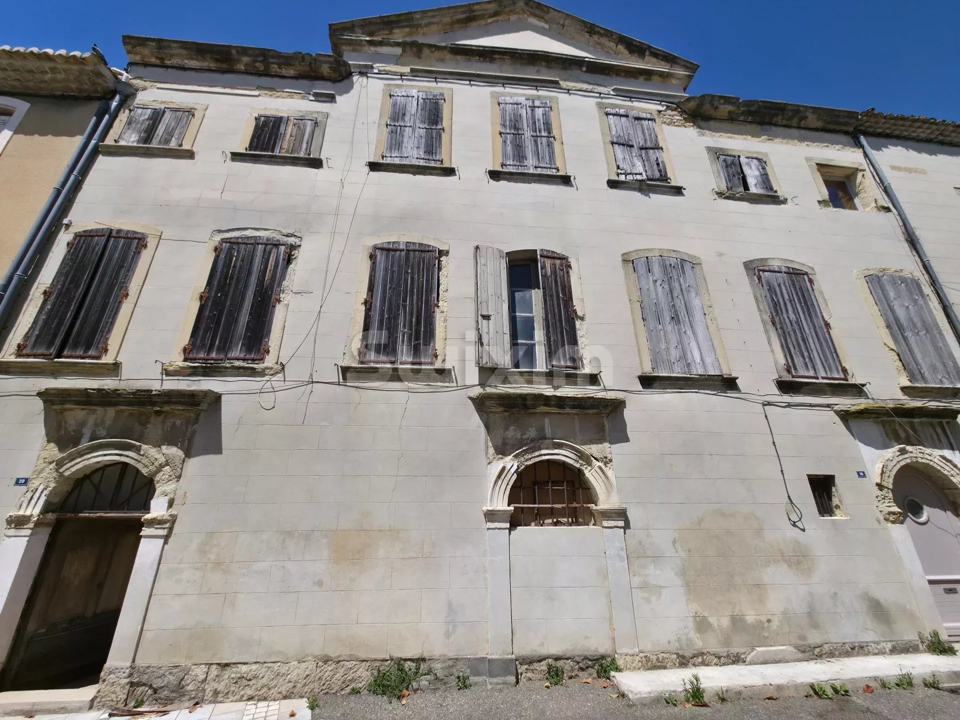 Agence immobilière de THIERRY VEYRADIER AGENCE IMMOBILIER