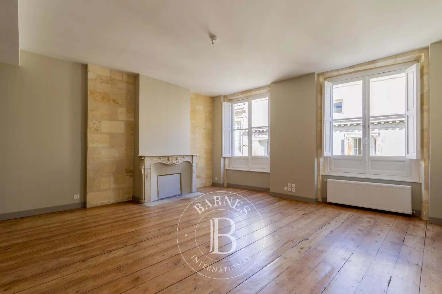 Bordeaux – Saint-Pierre –... - picture 1