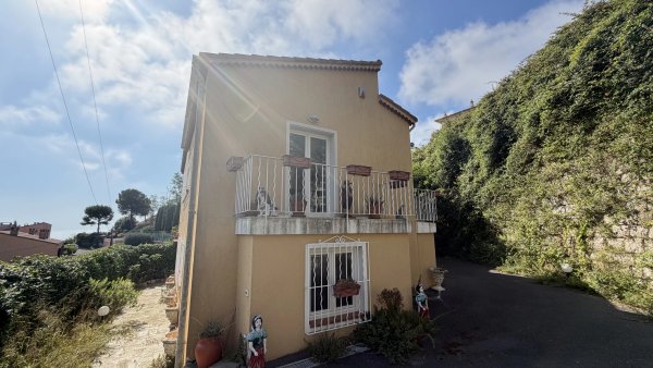Villa in La Turbie — photo 2