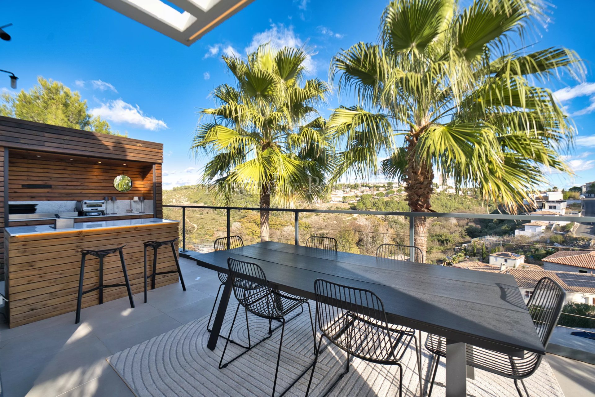 4 Bedroom Villa/Townhouse's Image 9