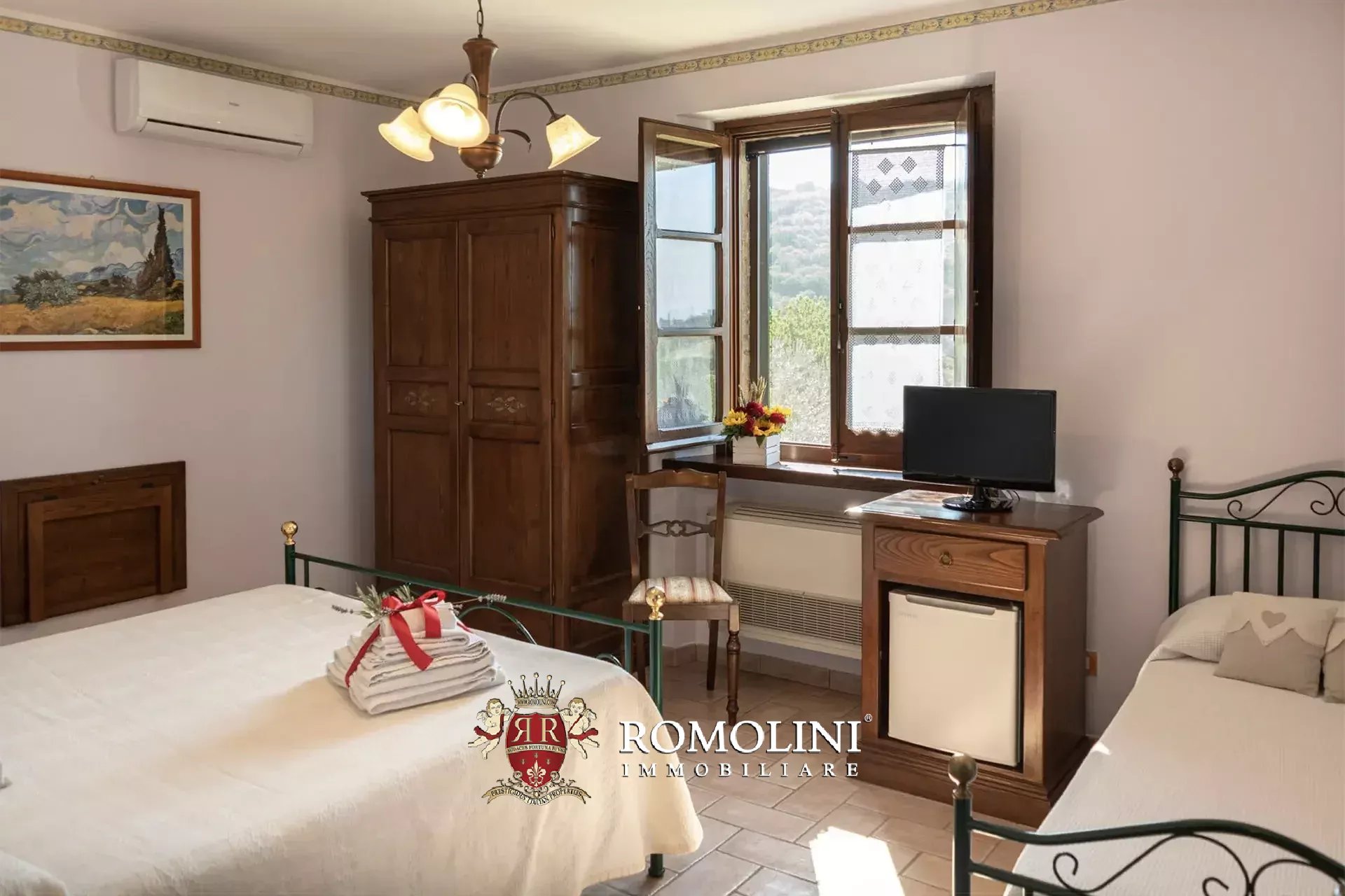 9 Bedroom Villa/Townhouse's Image 16