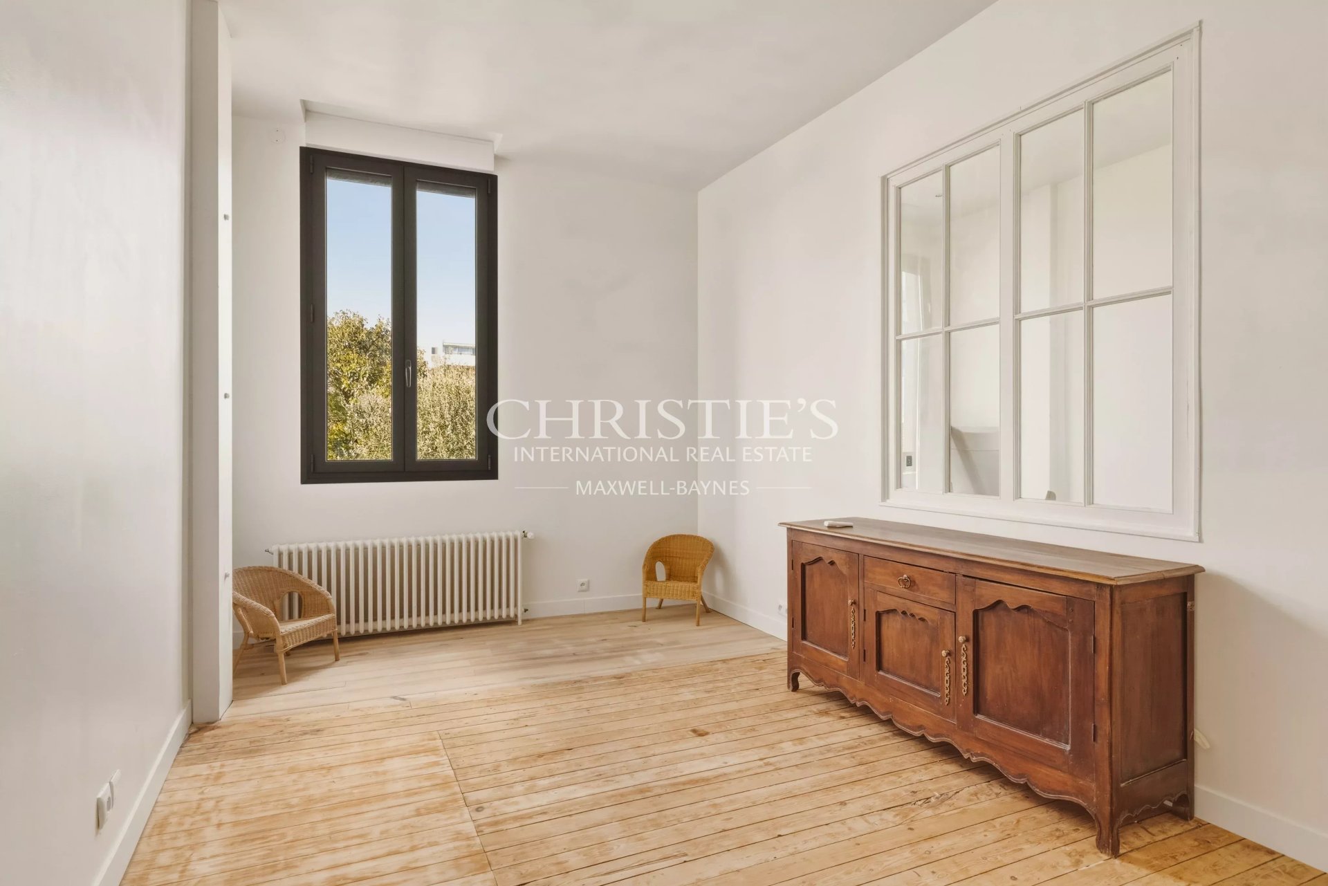 5 Bedroom Villa/Townhouse's Image 12