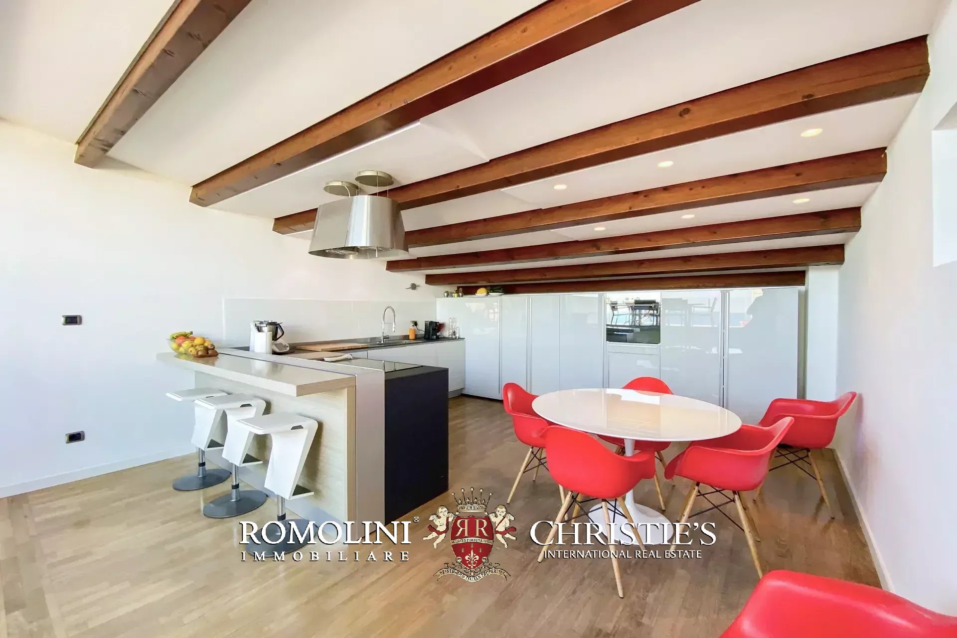 3 Bedroom Villa/Townhouse's Image 18