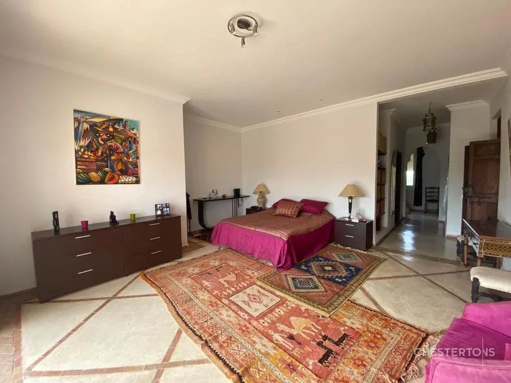  Image of Villa - 7 Bedrooms for Sale in Marrakech-Ménara-Marrakech-Morocco, Image 16