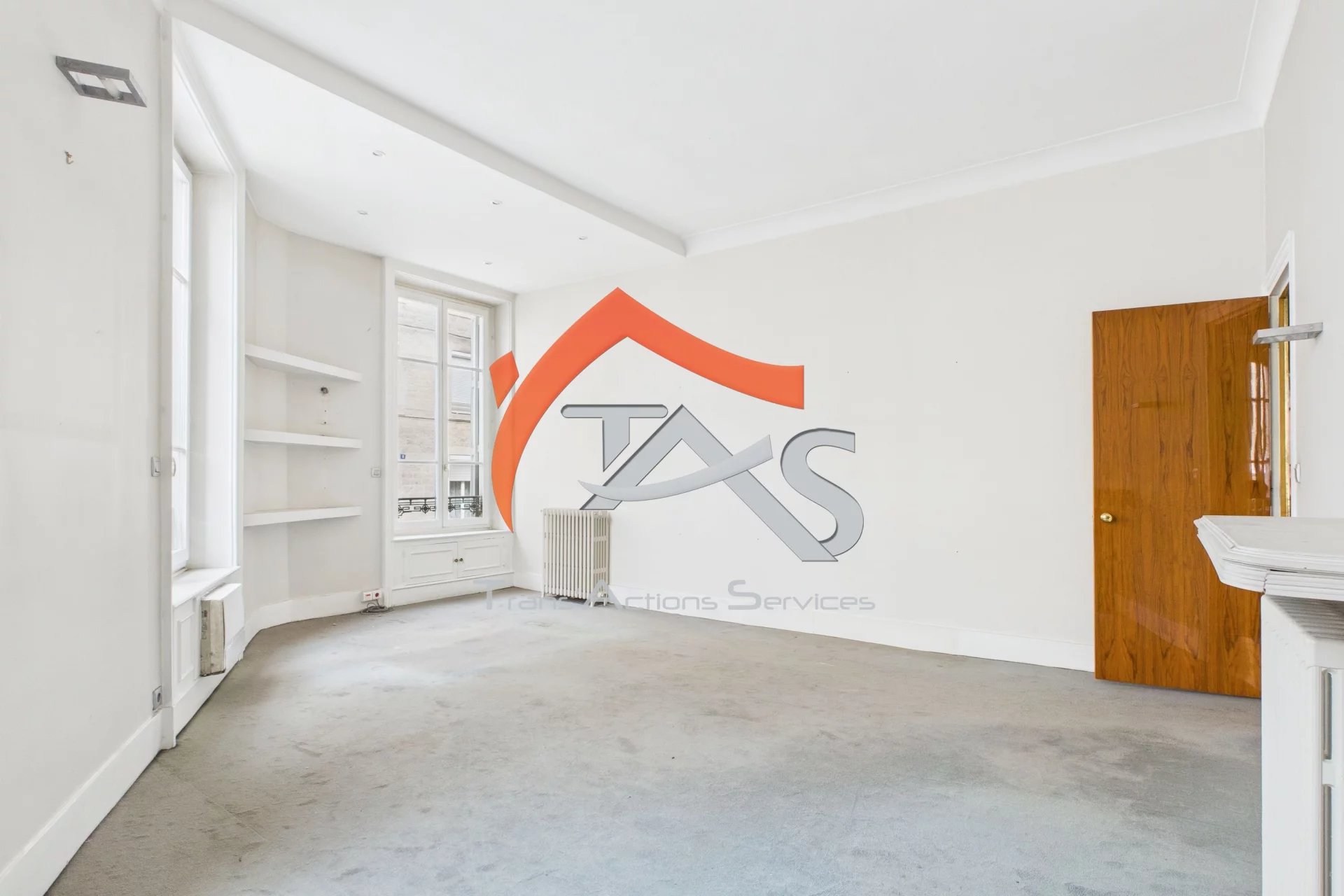 Plateau de 88 m² + cave - Photo 5