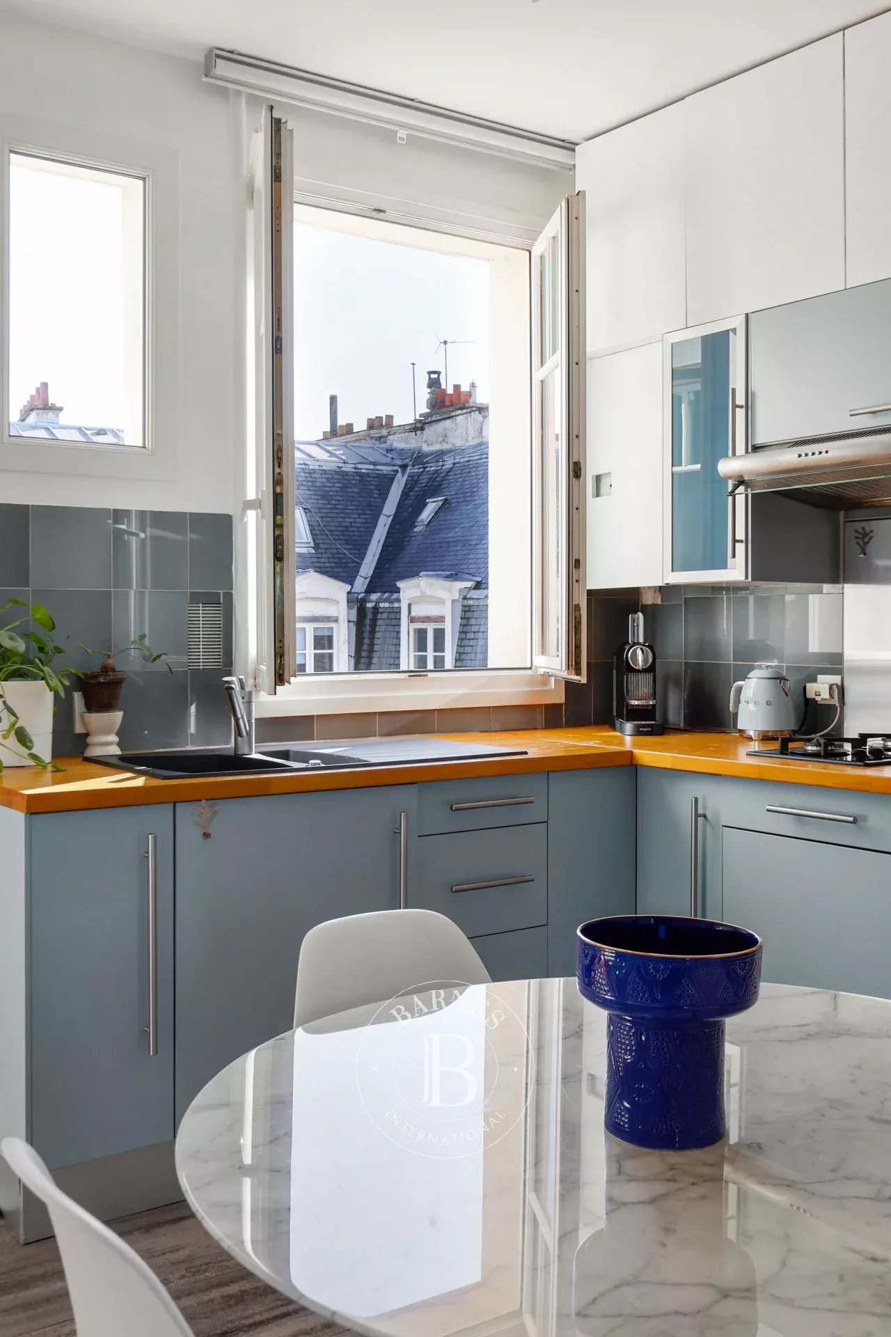 Daire Paris 10ème - picture 6