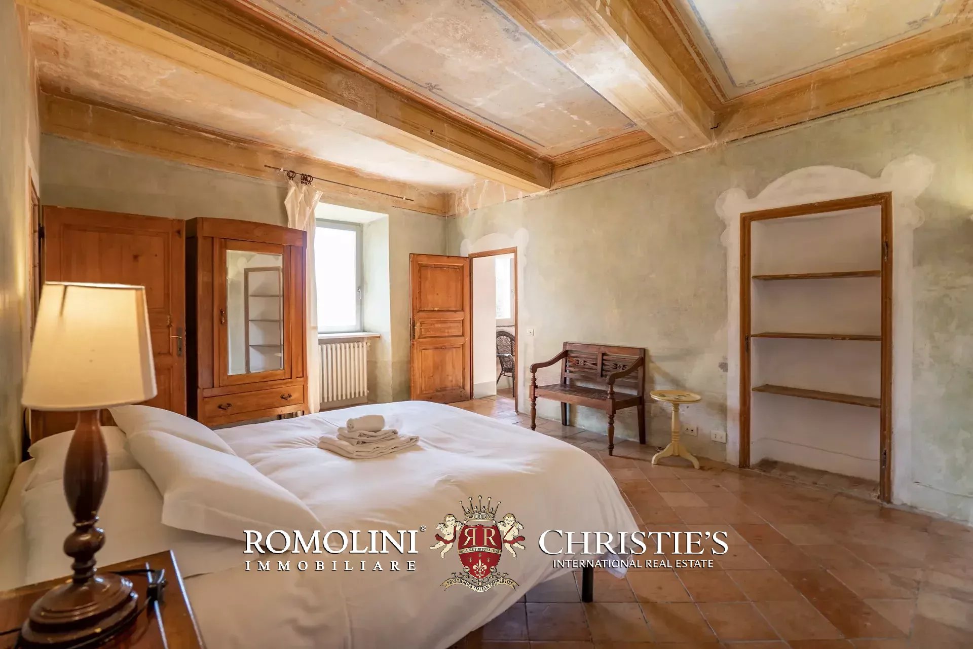 10 Bedroom Villa/Townhouse's Image 99