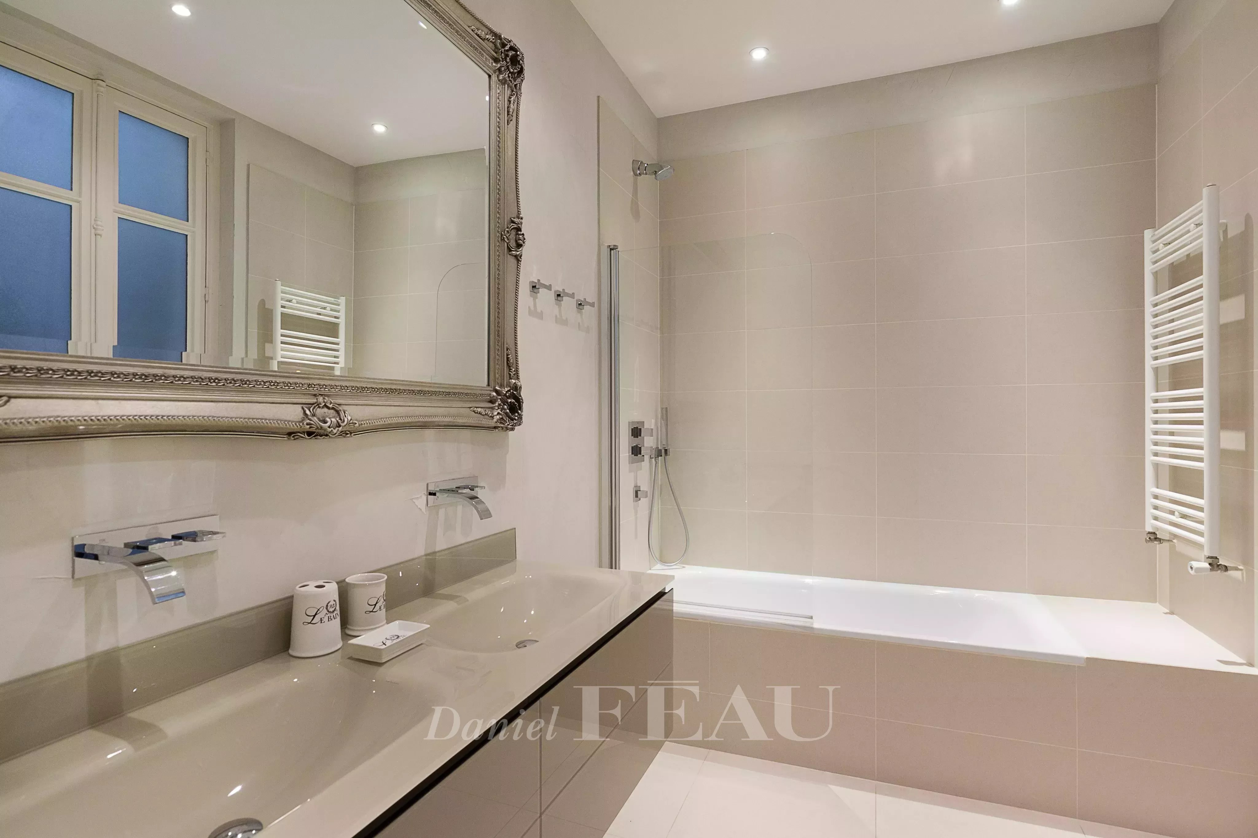 Rental Apartment Paris 7th