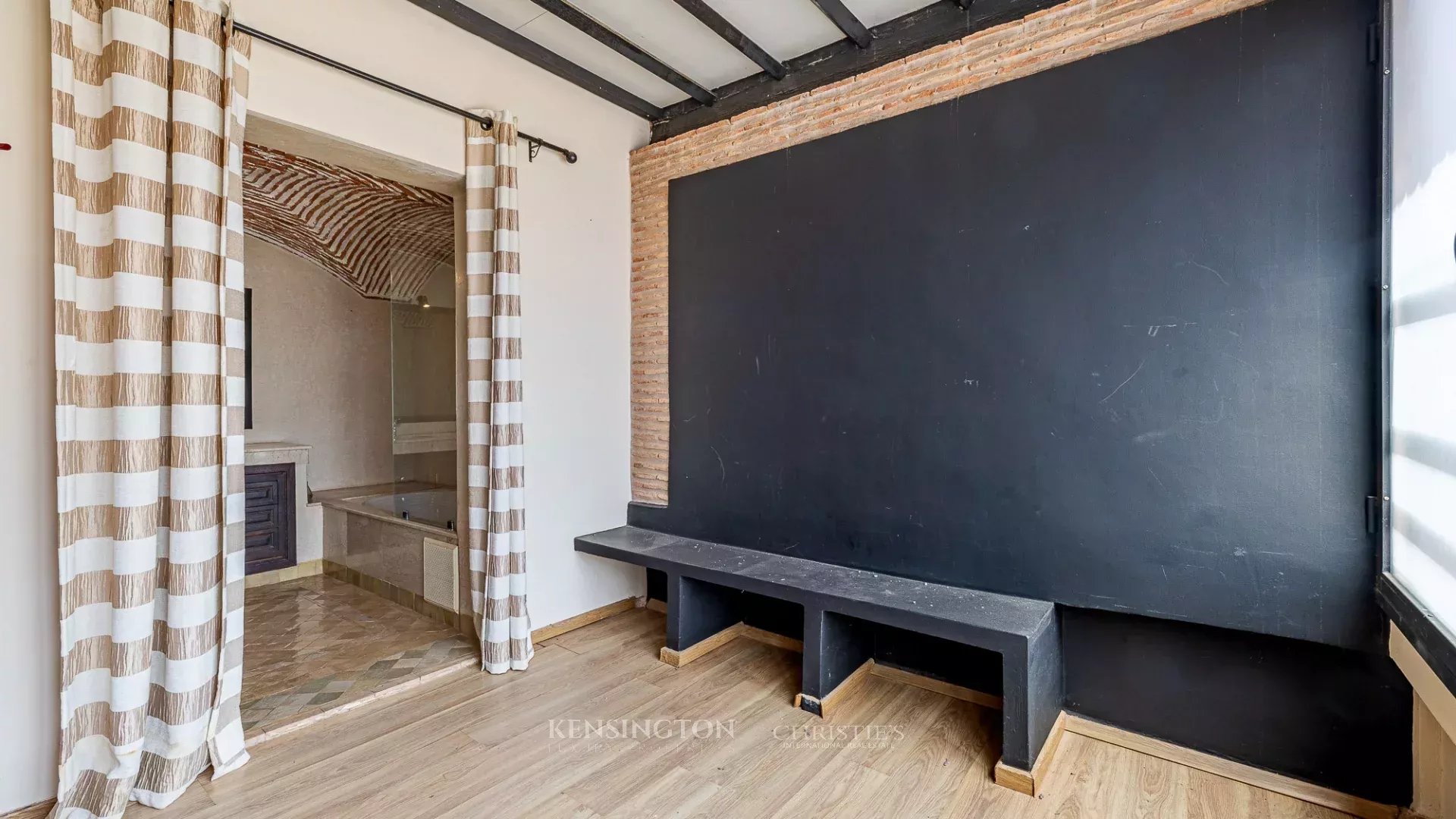 3 Bedroom Villa/Townhouse's Image 23