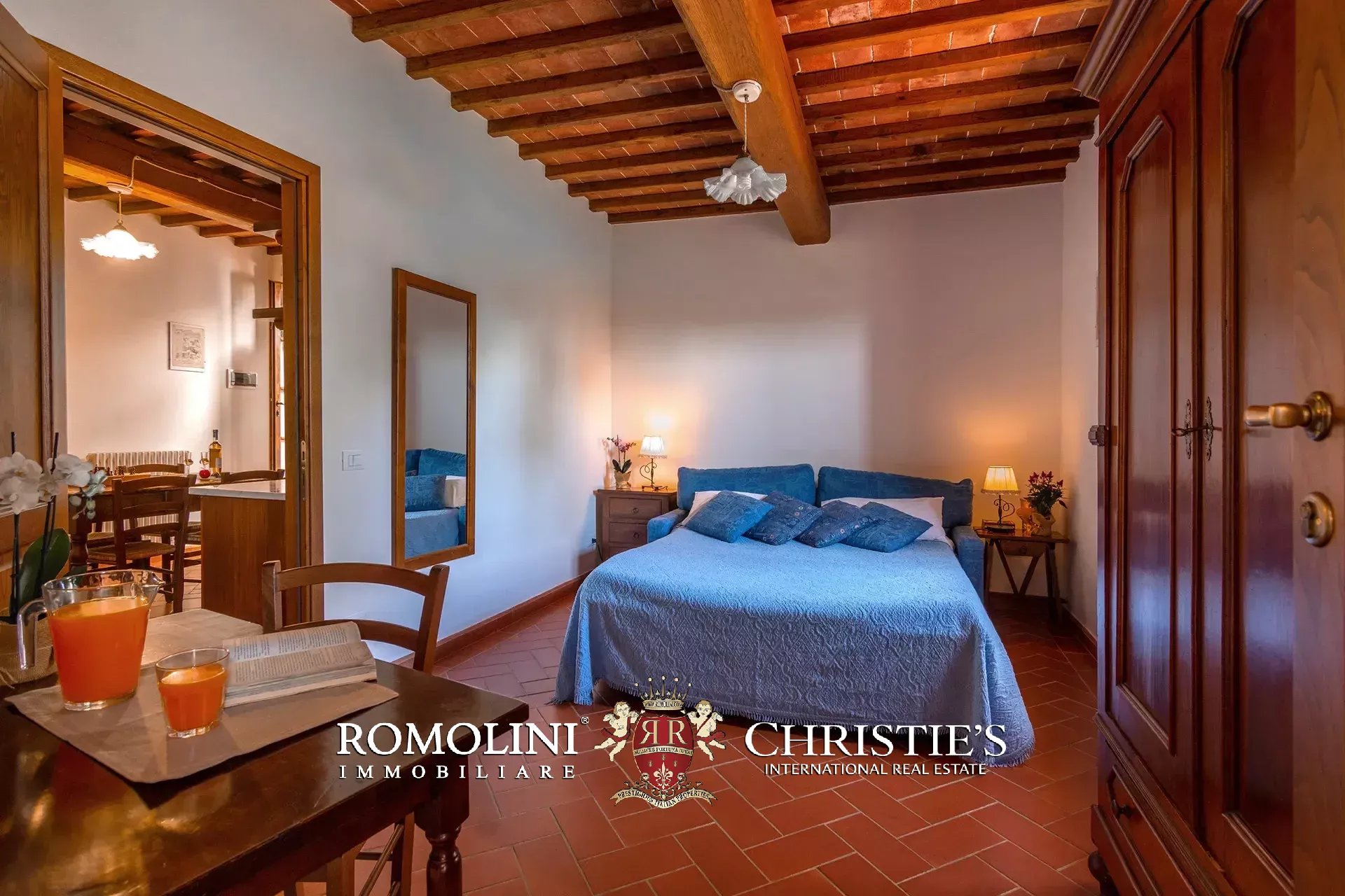 8 Bedroom Villa/Townhouse's Image 63
