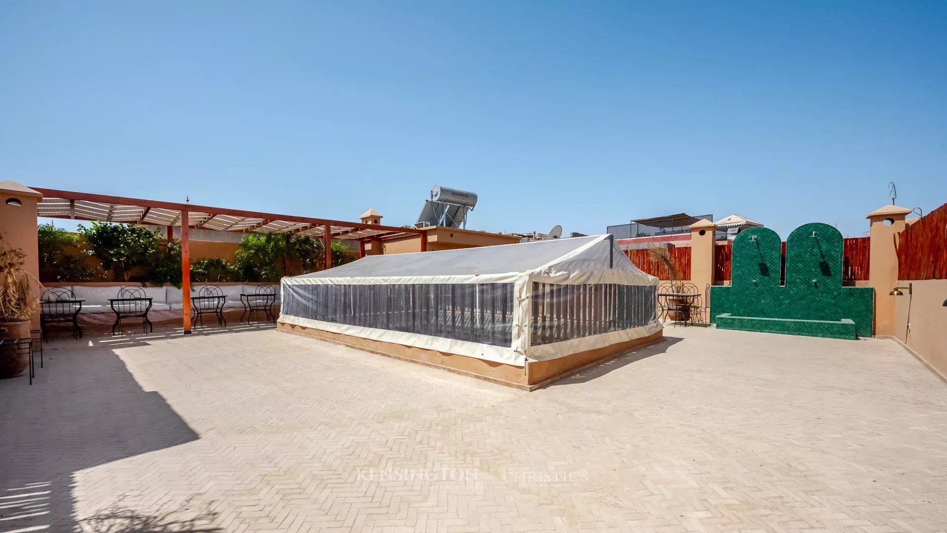 5 Bedroom Villa/Townhouse's Image 31