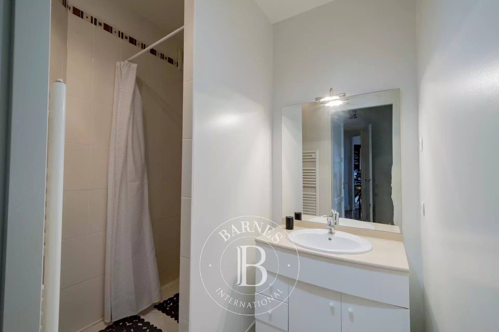 Daire Bordeaux - picture 5