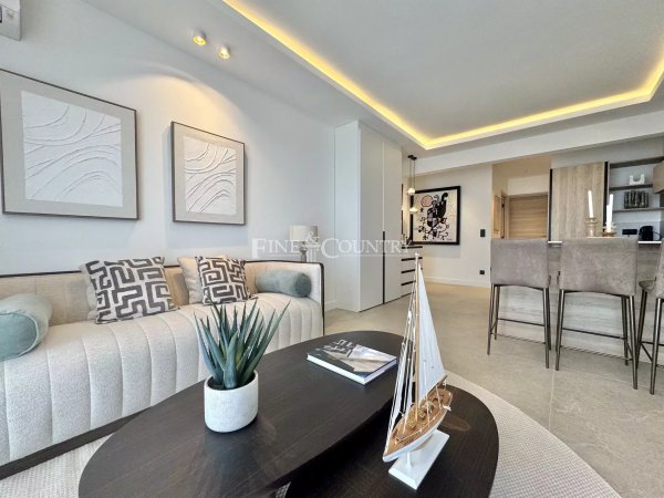 2 BEDROOM APPARTEMENT FOR SALE CANNES  BASSE CALIFORNIE — photo 2
