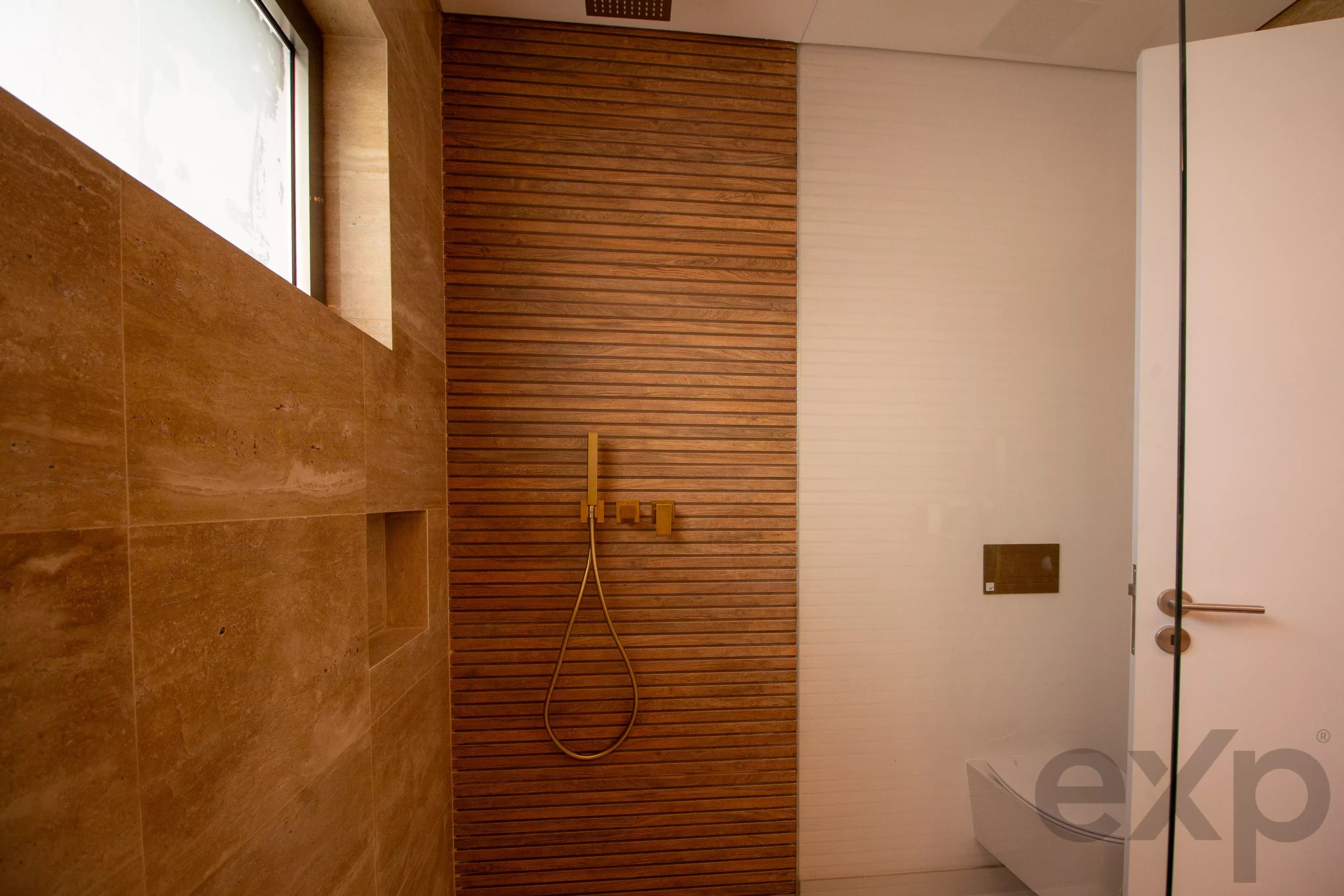 Luxury Contemporary Home with Sea View in Ferragudo 87049638 image 32