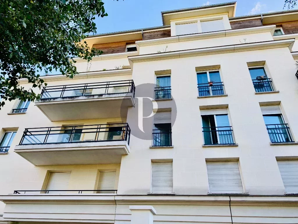 vente-appartement-2-pieces-le-plessis-robinson-83866986