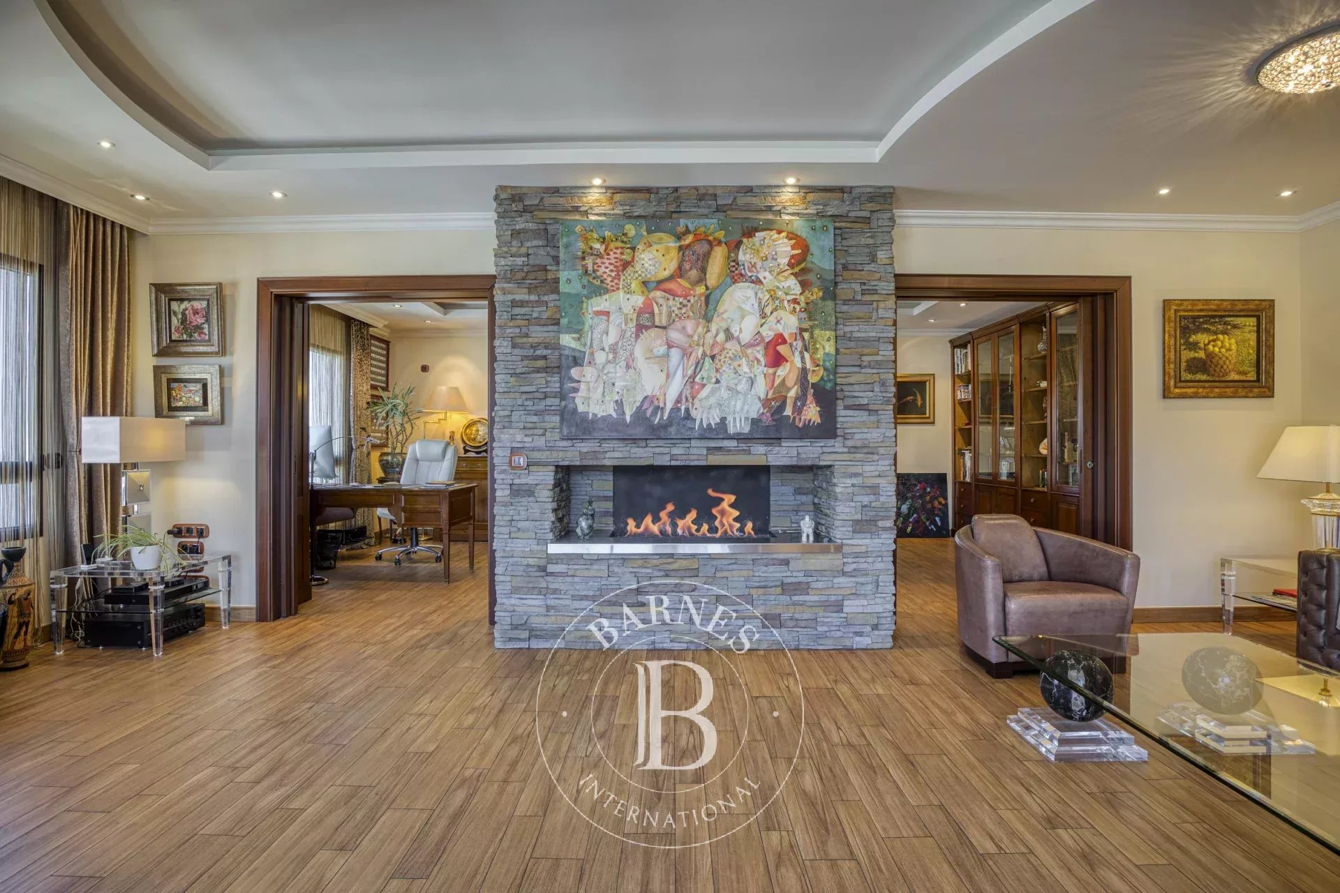 BARNES Pays de Gex - SAINT-GENIS-POUILLY - NEAR DOWNTOWN - 177 M² PENTHOUSE - 2 DOUBLE GARAGES