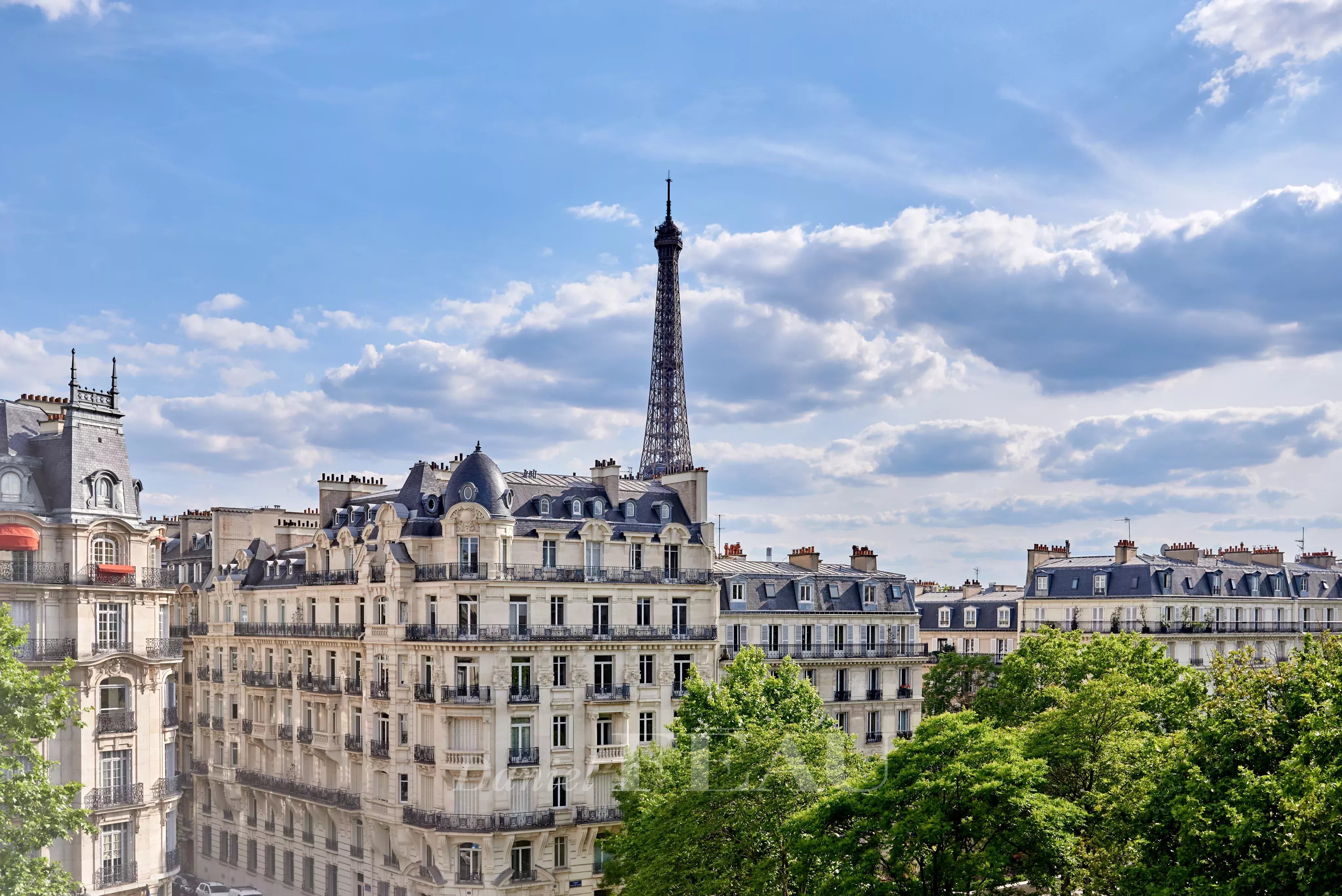 Rental Apartment Paris 8th