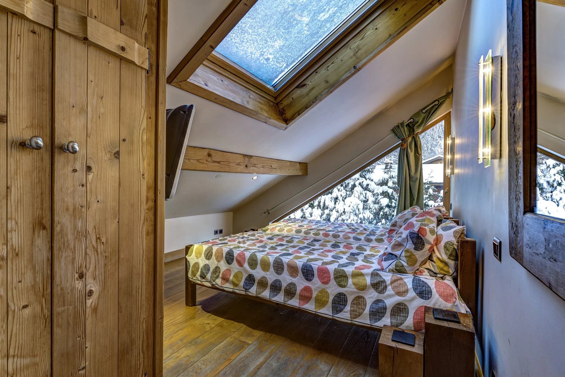 Photo of LES HOUCHES - Homely 5 bedroom chalet on a large plot with building potential