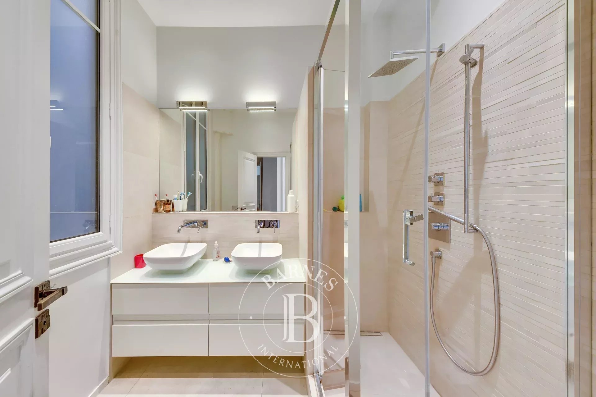 Paris  - Apartment 5 Bedrooms - picture 17