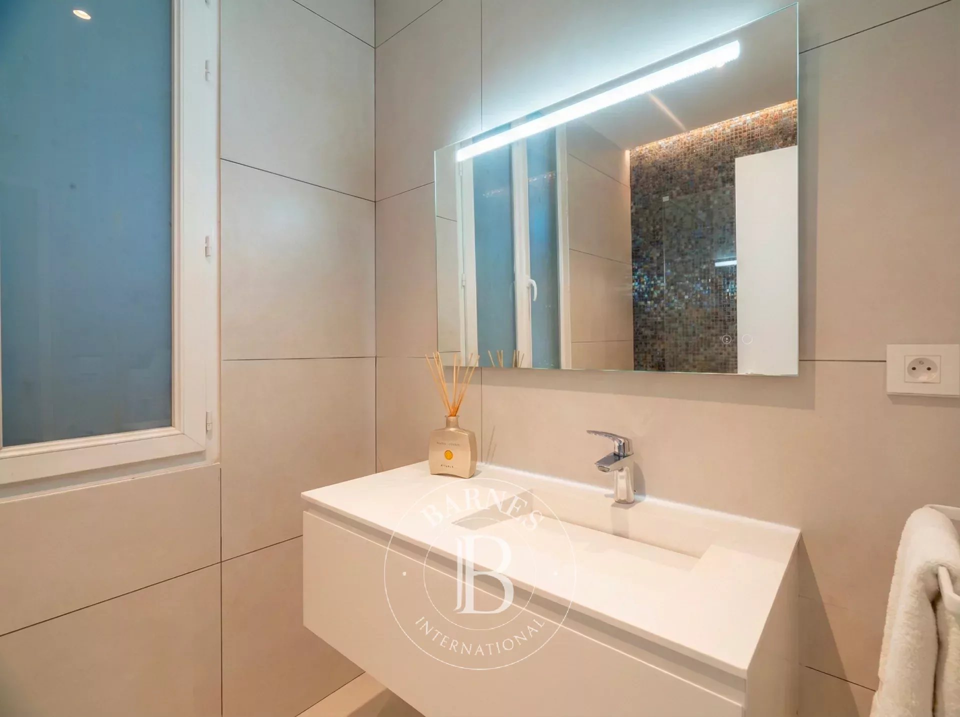 Daire Marseille 8ème - picture 15