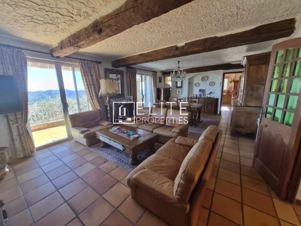 VILLA 221 m² – PANORAMIC VIEW + POOL – SPERACEDES — photo 7
