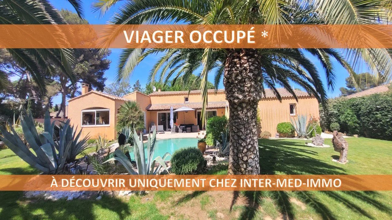 Le Grau d'Agde Inter-Med-Immo vous propose en VIAGER OCCUPÉ* cette magnifique Propriété avec piscine sur 1800m² de terrain paysager