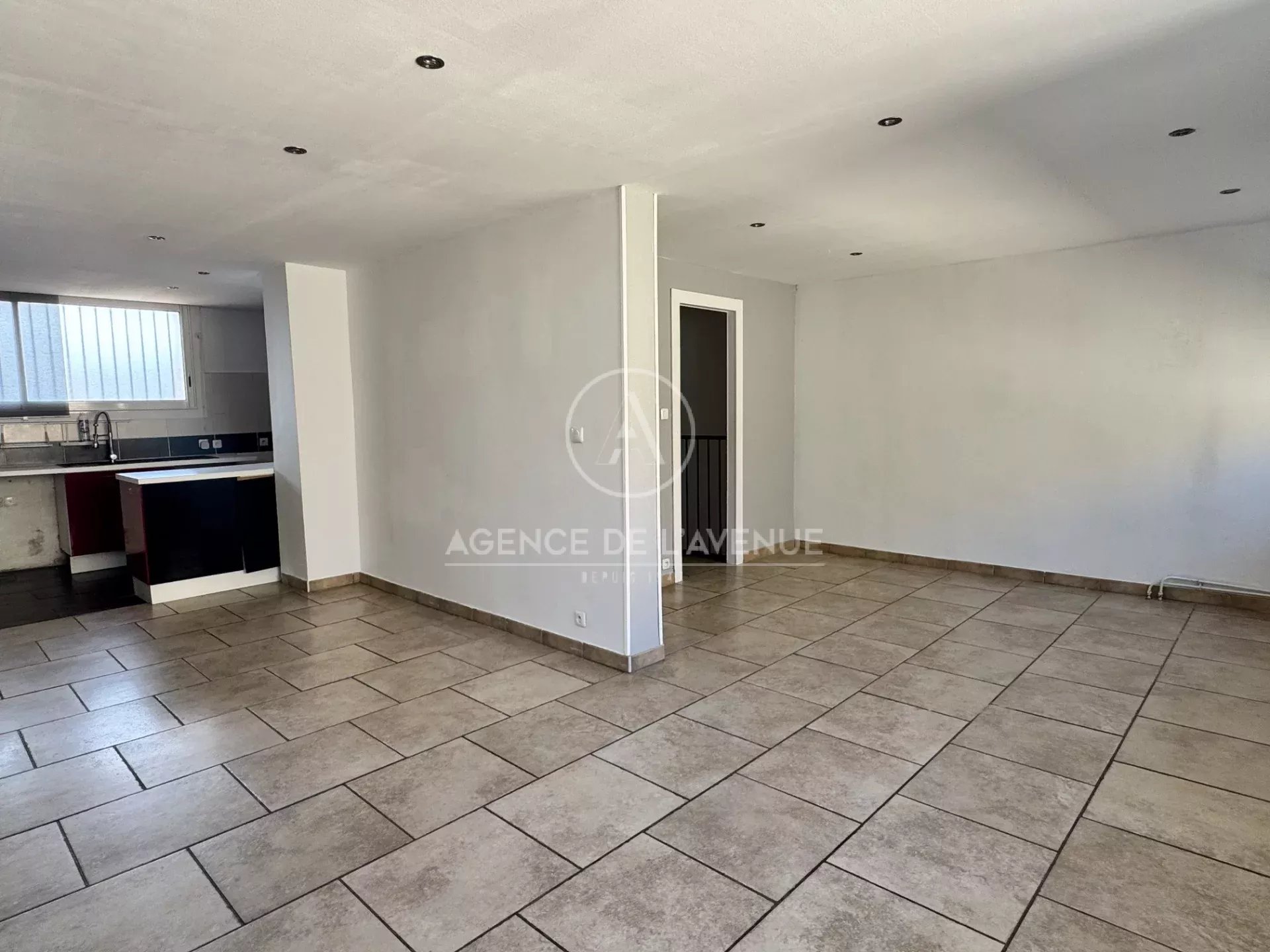 Agence immobilière de 