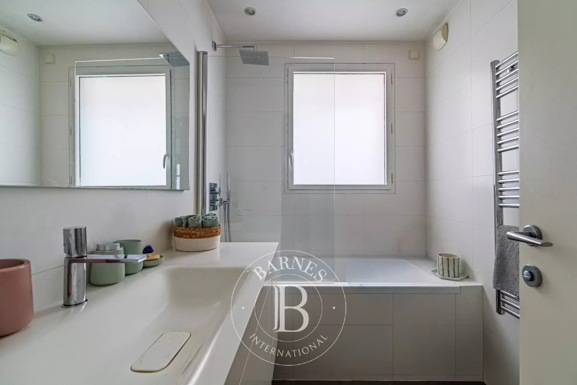 Daire Paris 16ème - picture 16