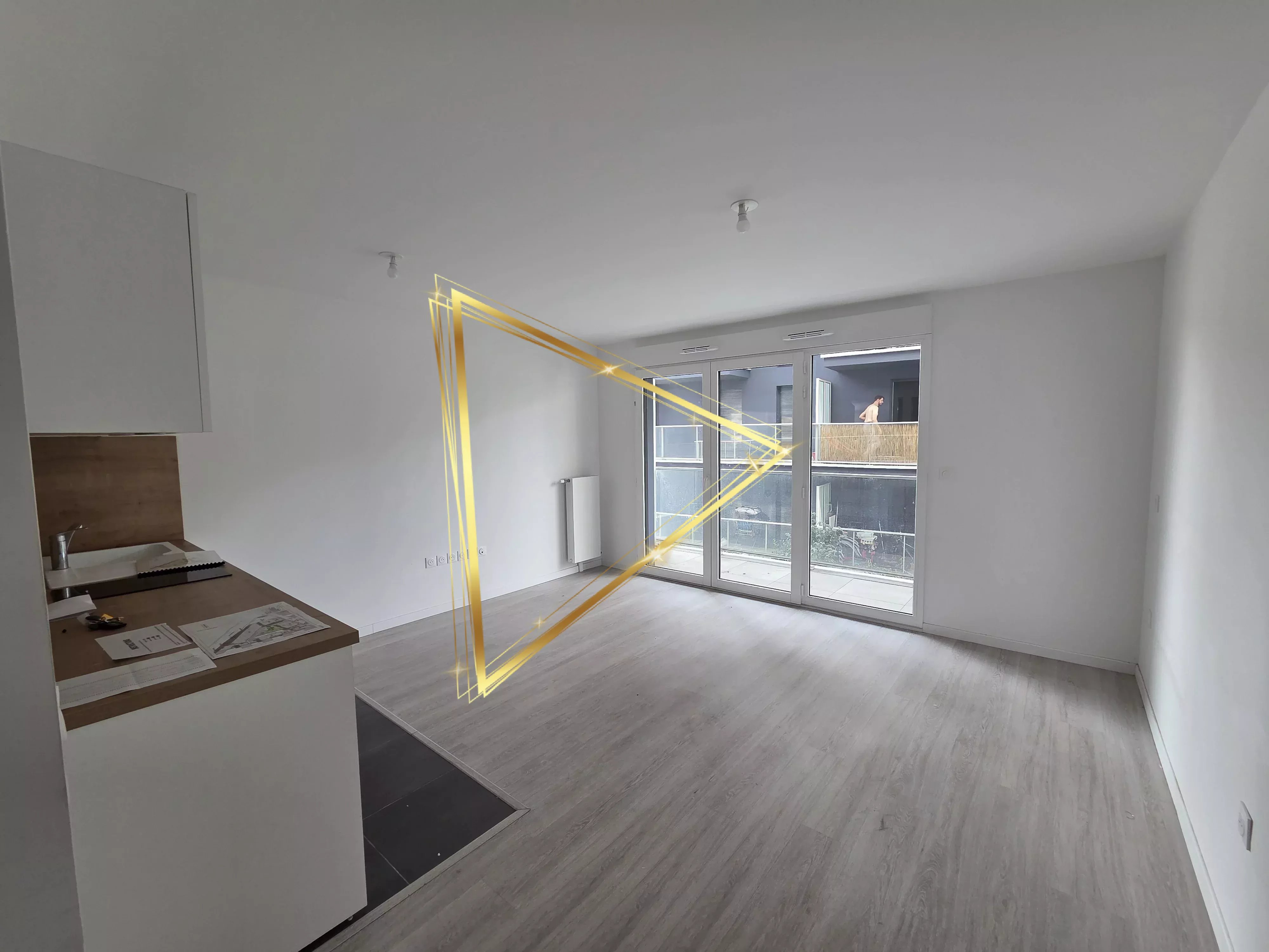 Studio au 4ème étage avec balcon et DPE C – Bois-Colombes.
