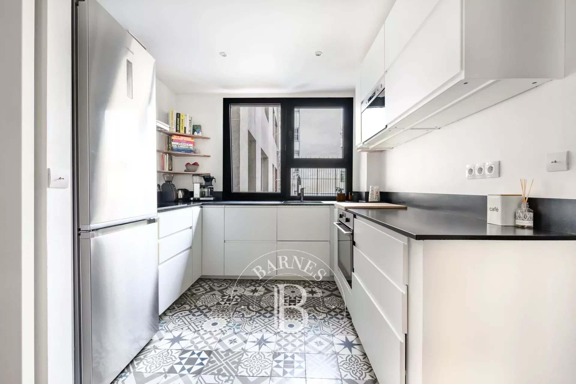 Daire Paris 18ème - picture 8