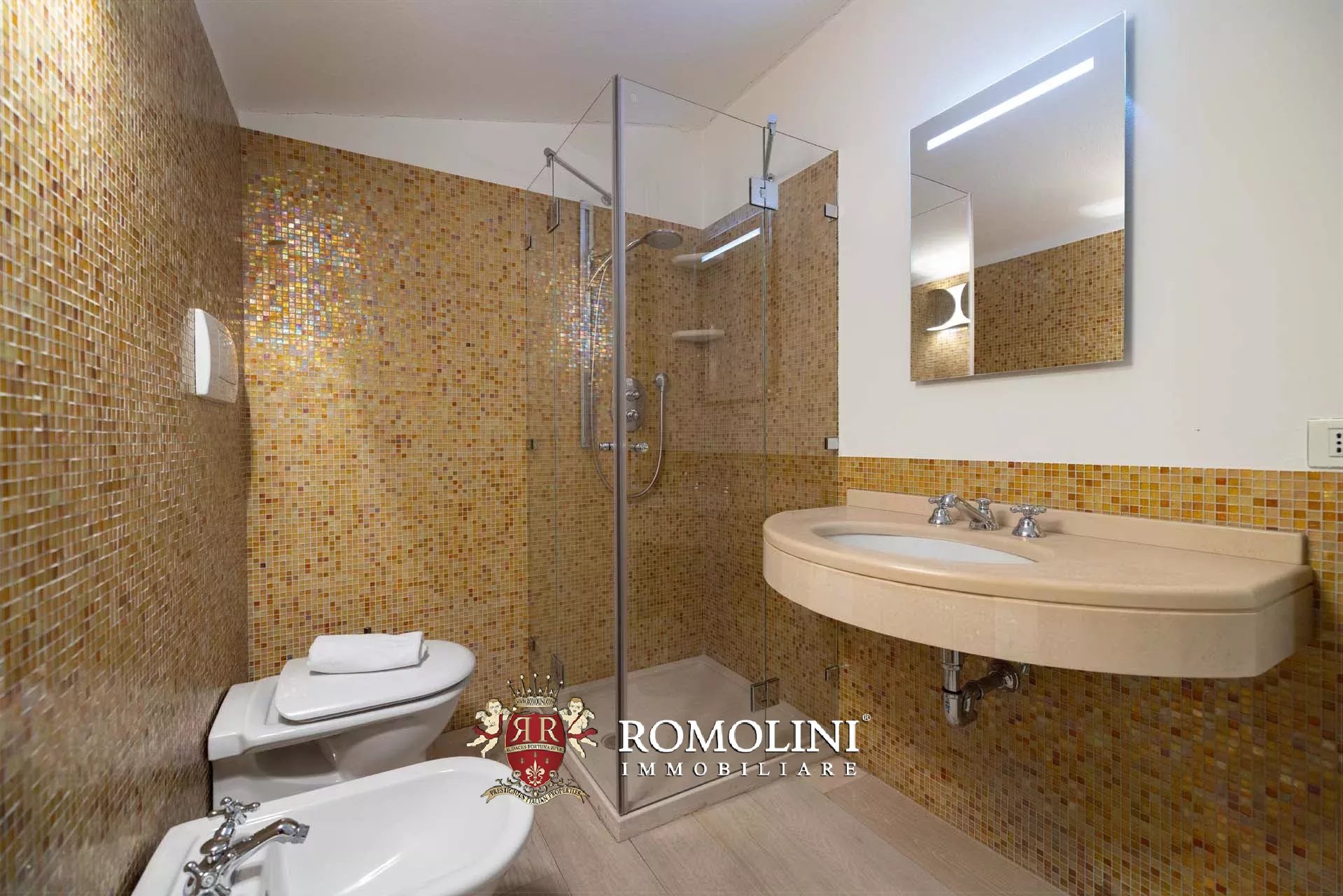 12 Bedroom Villa/Townhouse's Image 123