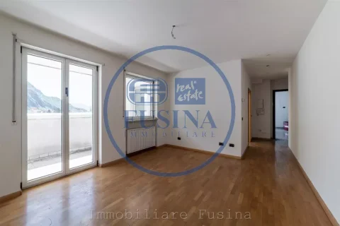 Magazzino---Capannone-in-vendita---Bolzano-9