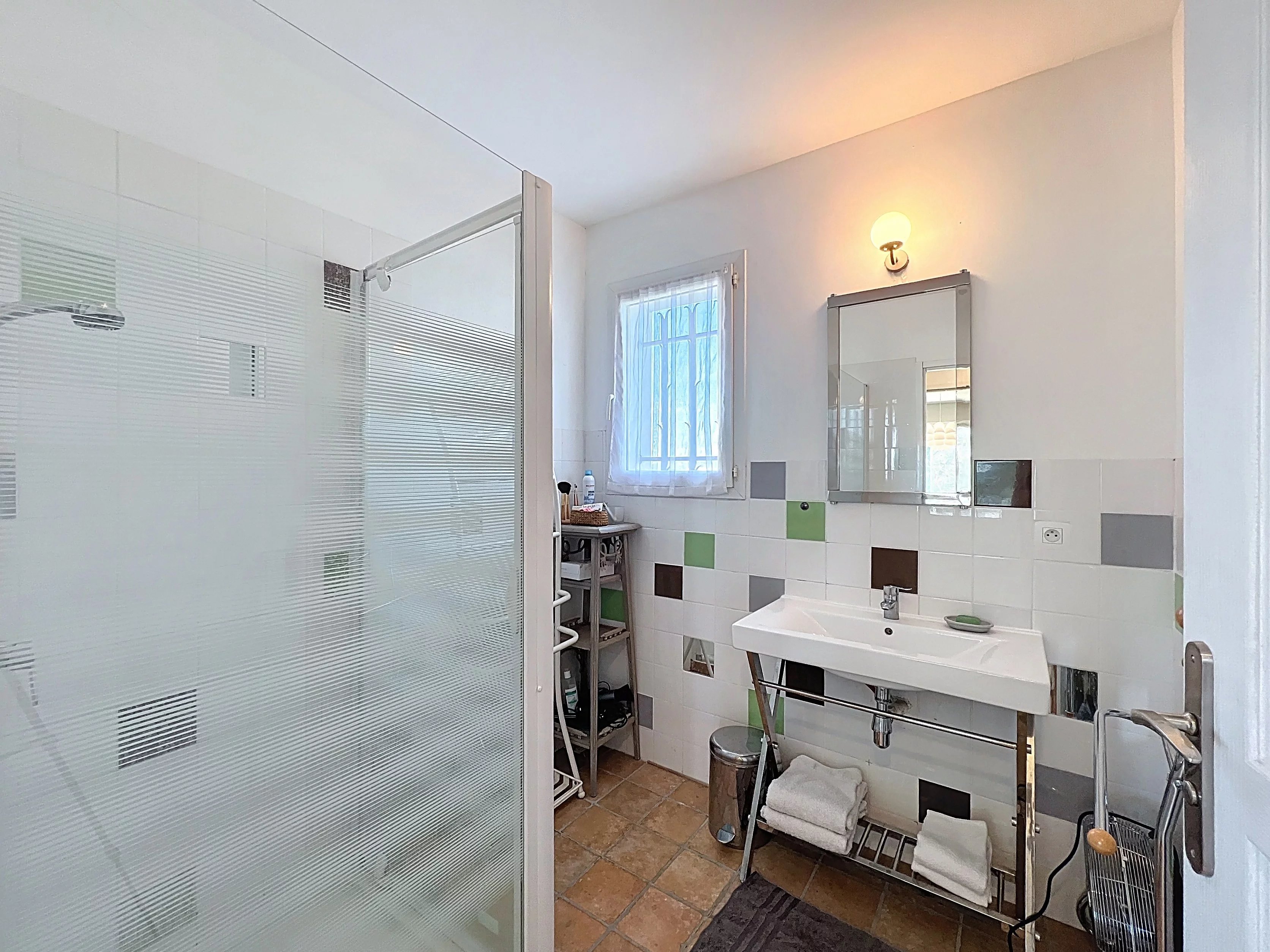 Moderne gelijkvloerse villa nabij Carcassonne, 4 slaapkamers