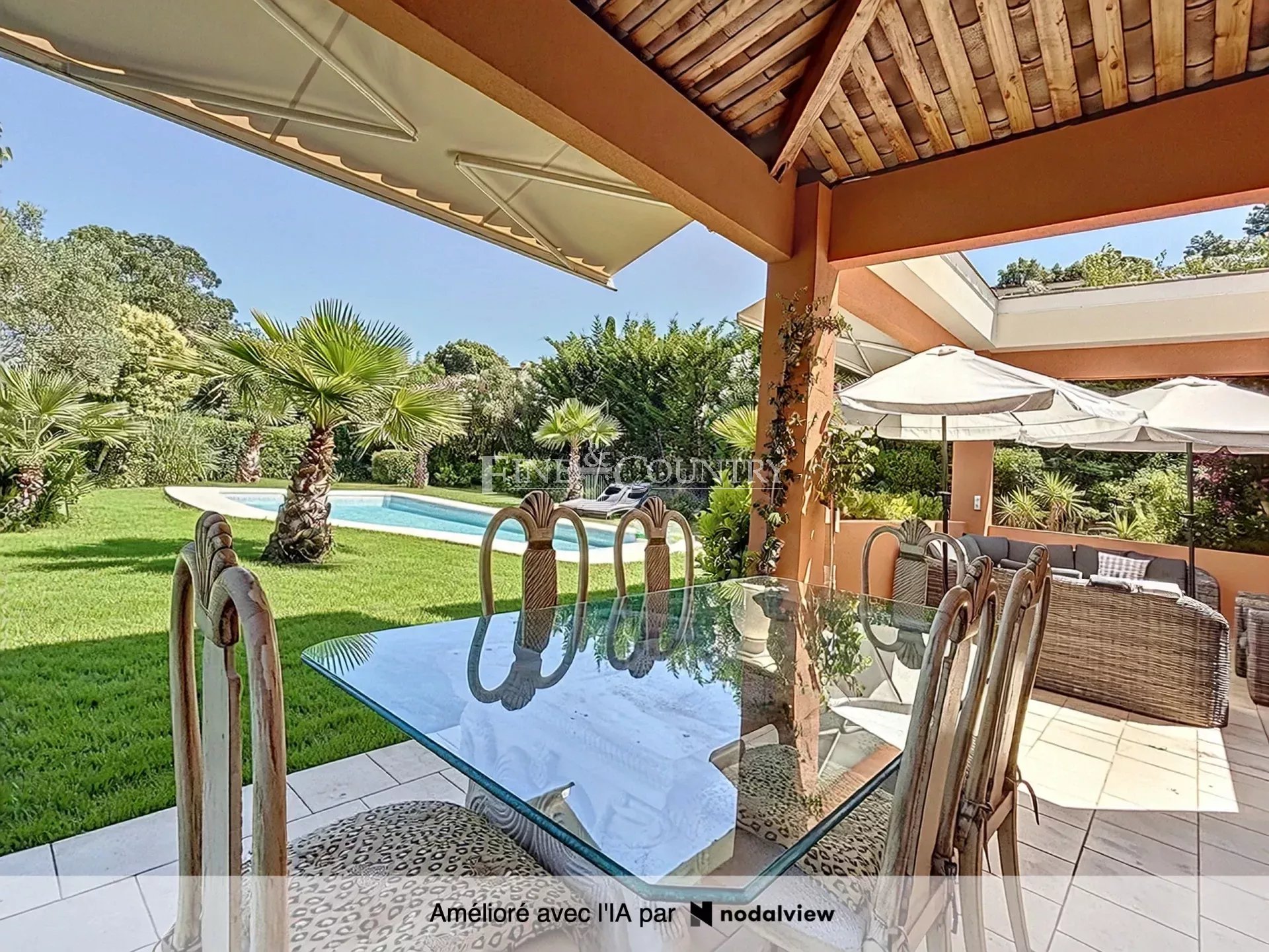 Photo of Villa for sale in Mandelieu in private domain with partial sea view