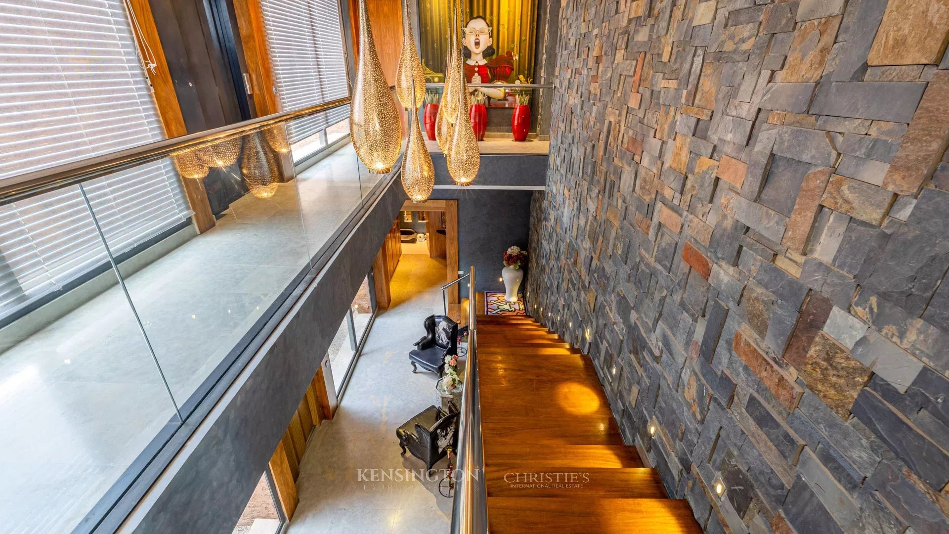 5 Bedroom Villa/Townhouse's Image 7